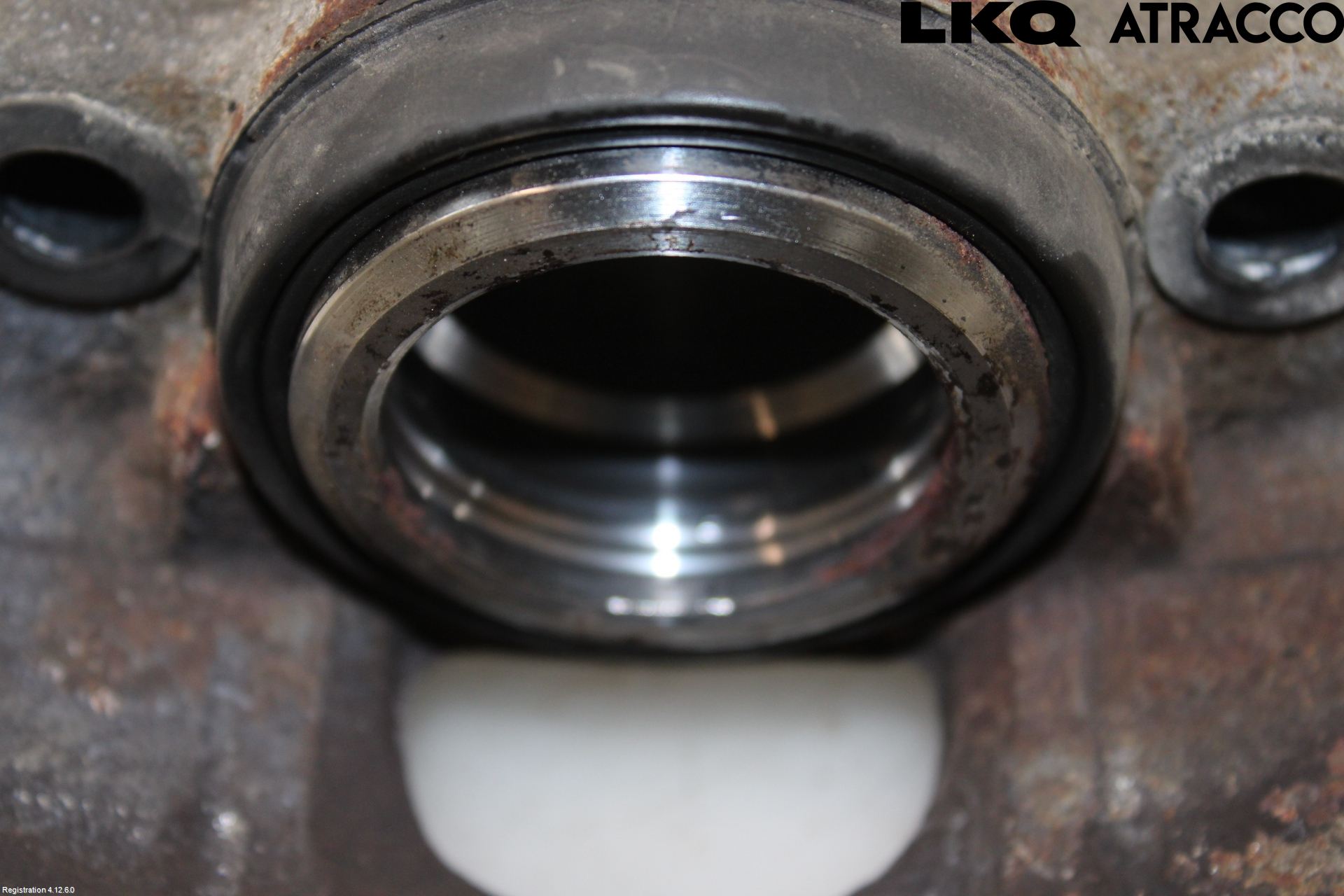 Audi A4/S4 08-11 Bromsok Fram Höger