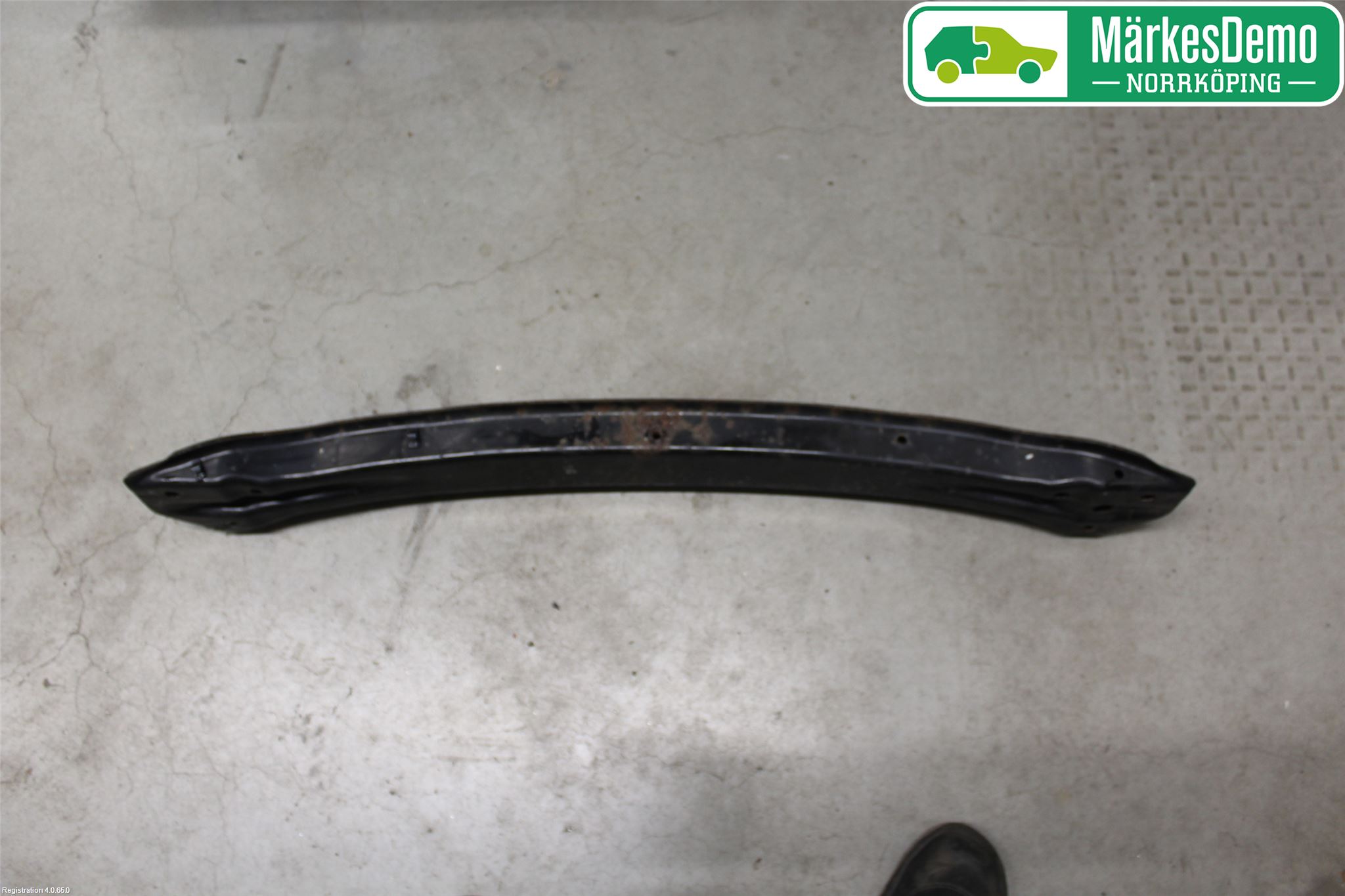 Mitsubishi COLT   04-08 Stötfångarbalk Fram