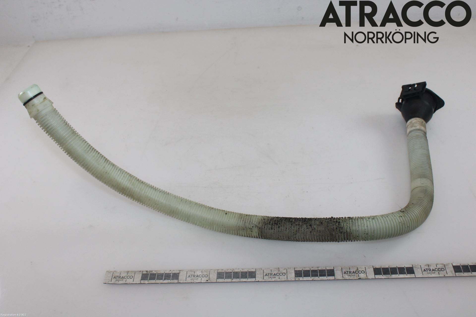 BMW 3 E90/91 SED/TOU 05-12 Spolartank Påfyllningsrör