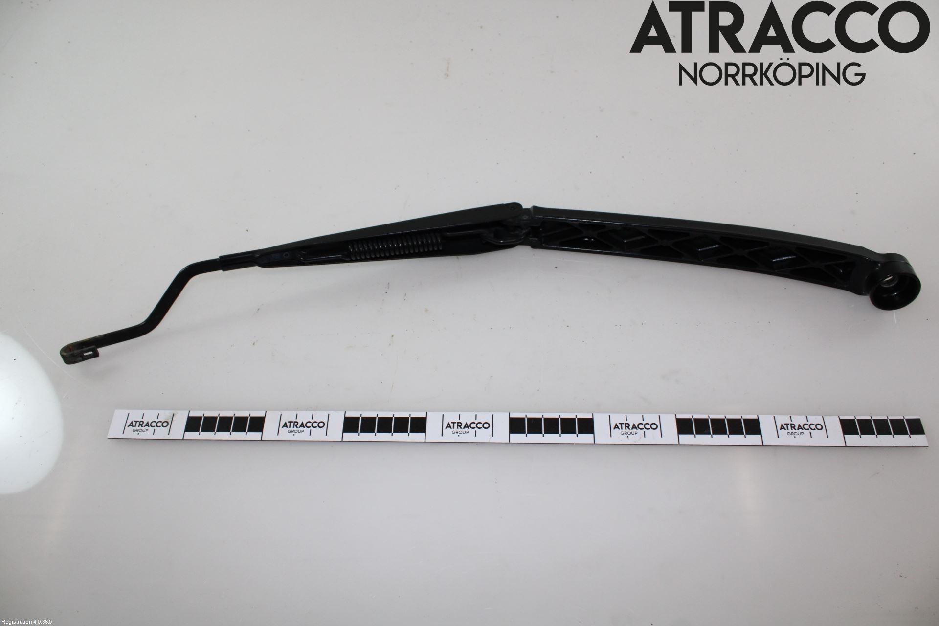 Toyota HILUX 16- Torkararm Armar Vindruta