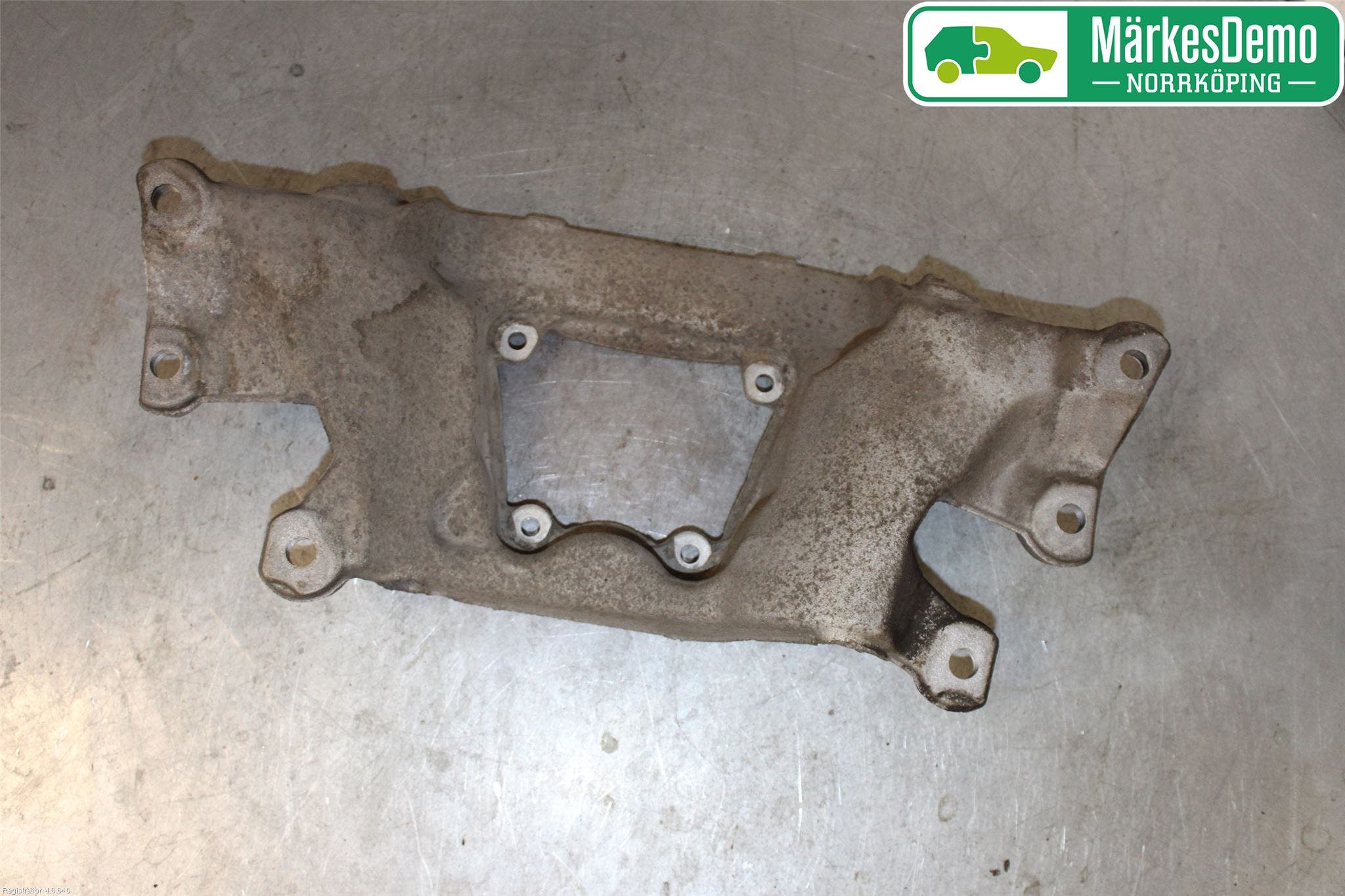 Audi A6/S6 05-11 Växellådsbalk