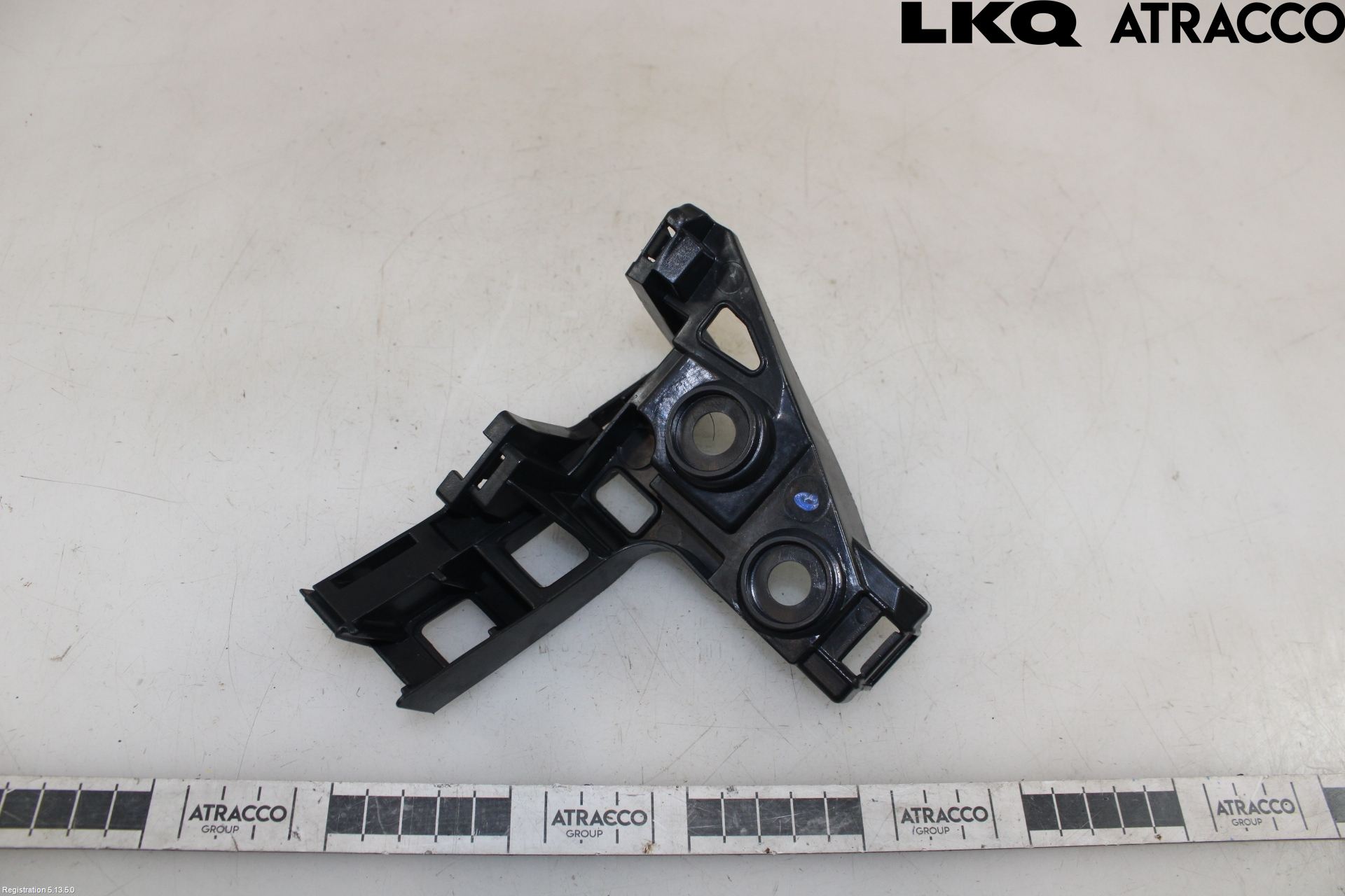 Volkswagen VW GOLF / E-GOLF VII 13-20 Stötfångarfäste Bak Hö
