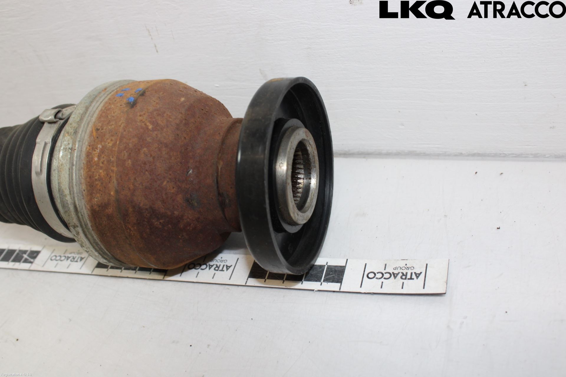 Volkswagen VW TIGUAN 07-16 Drivaxel Fram Vänster