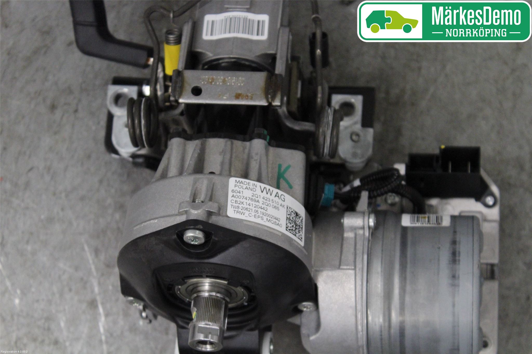 Seat ARONA Rattaxelagg Med Inb Servo