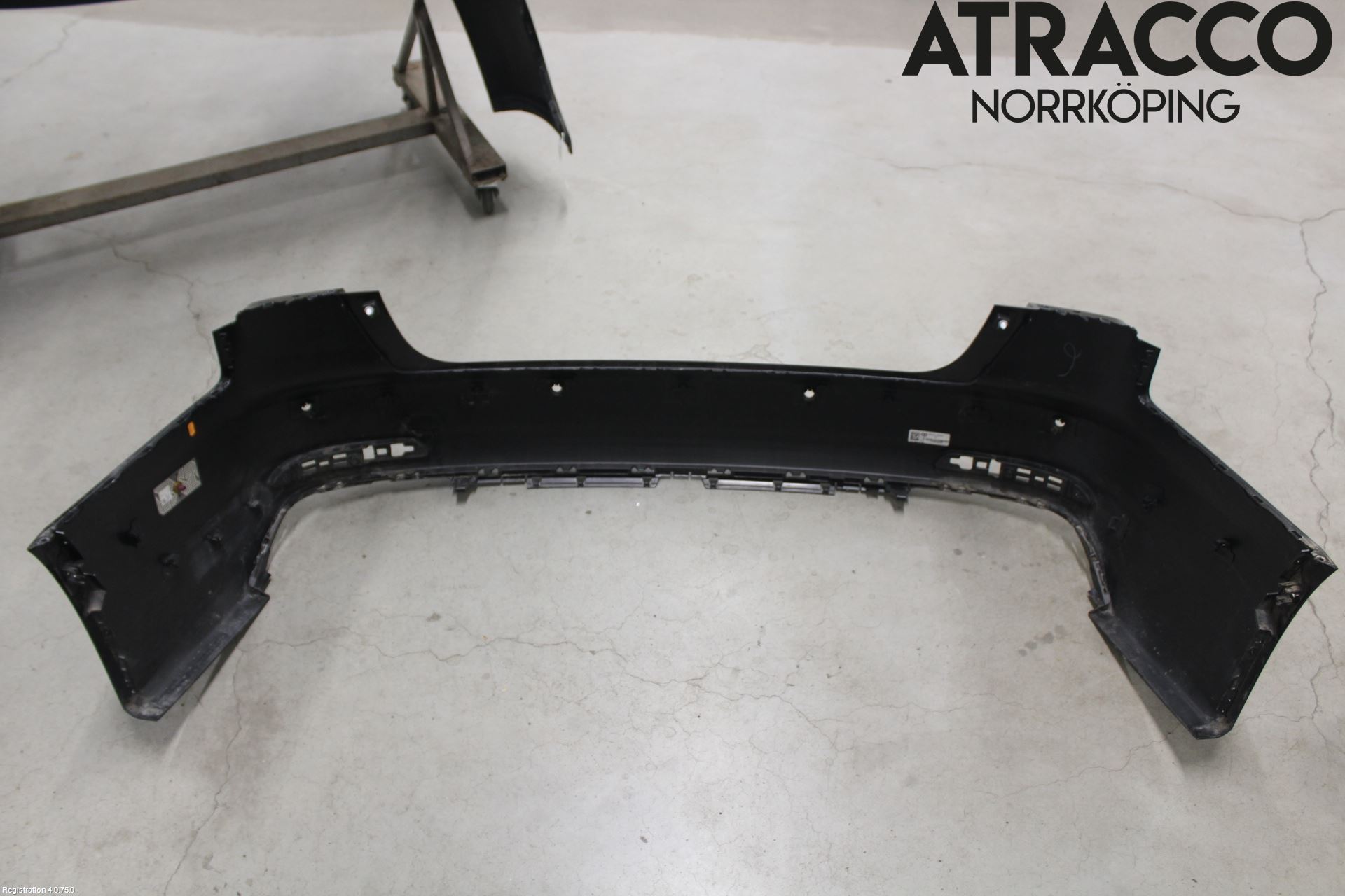 Audi A6 F2/C8 19- Stötfångarbeklädnad Bak