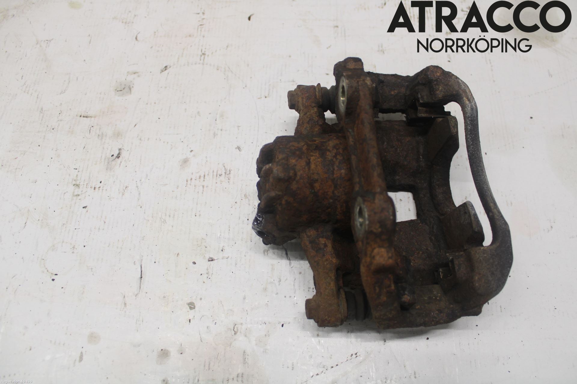 Peugeot 307     01-05 Bromsok Fram Vänster