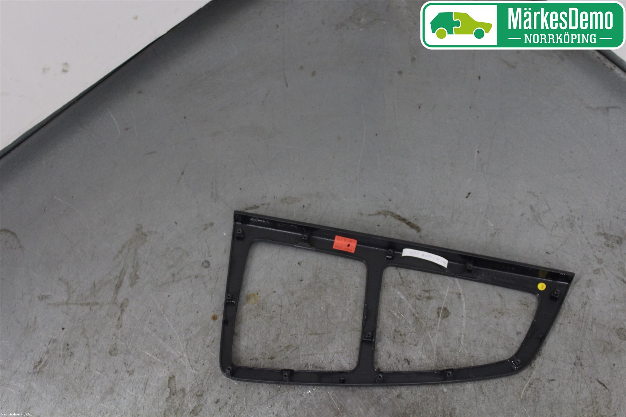 Audi Q7/SQ7 Inredning Sarg Växelspak