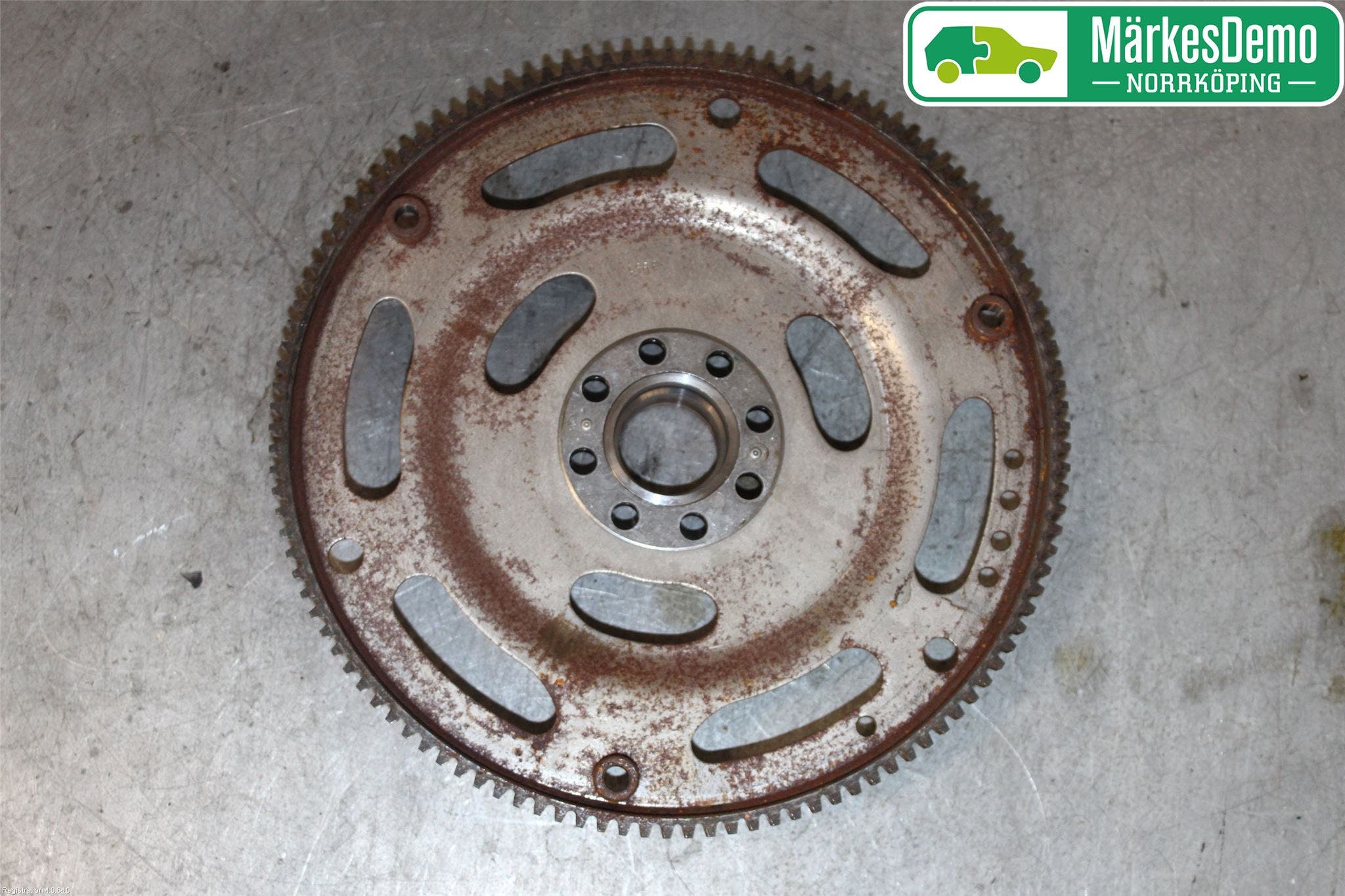 Audi A4/S4 B9 16-19 Svänghjul Aut