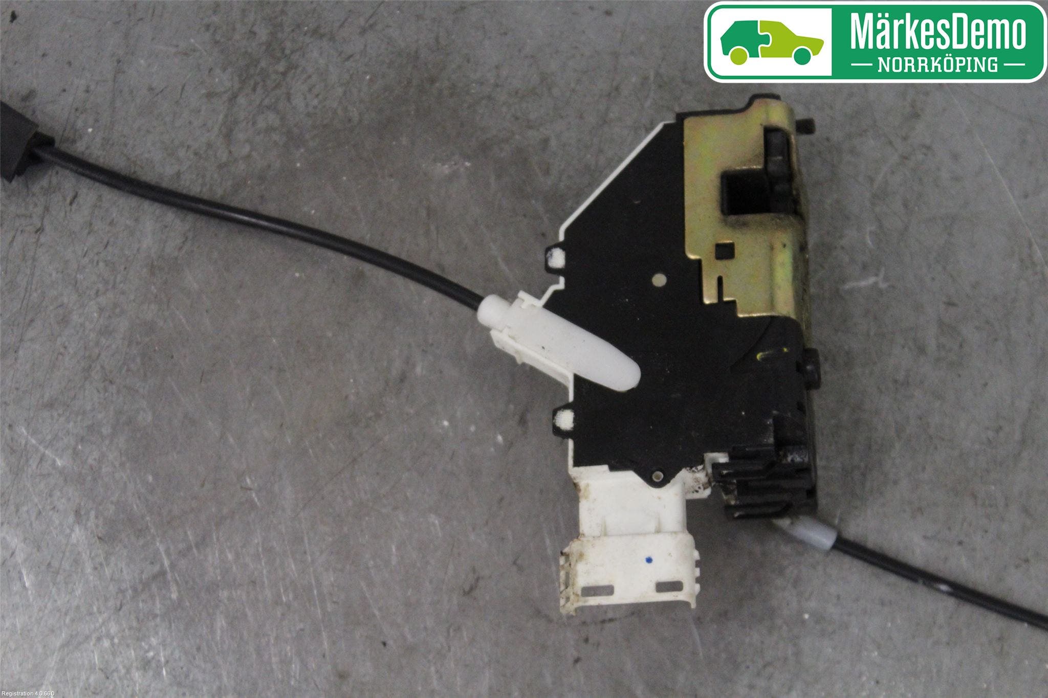 Citroen C4 I 05-10 Låskista-Dörrlås