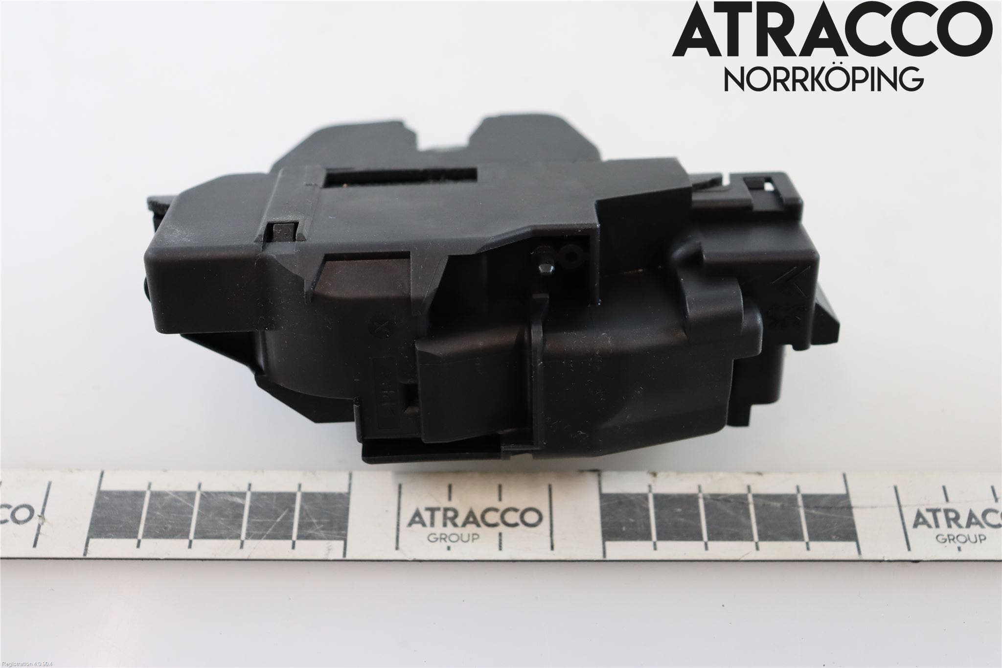 Peugeot 308 14-21 Låskista Baklucka