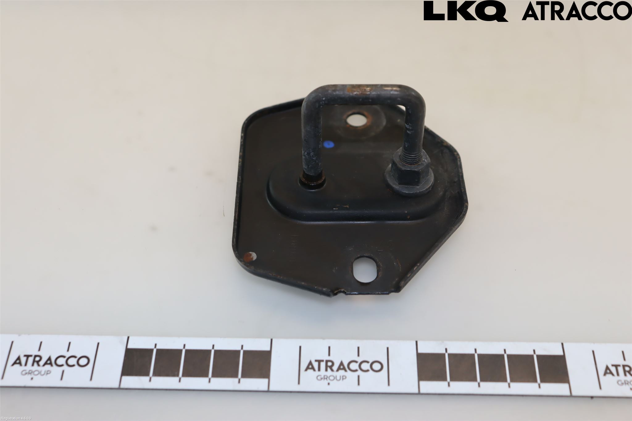 Jaguar F-PACE Huv Spärr