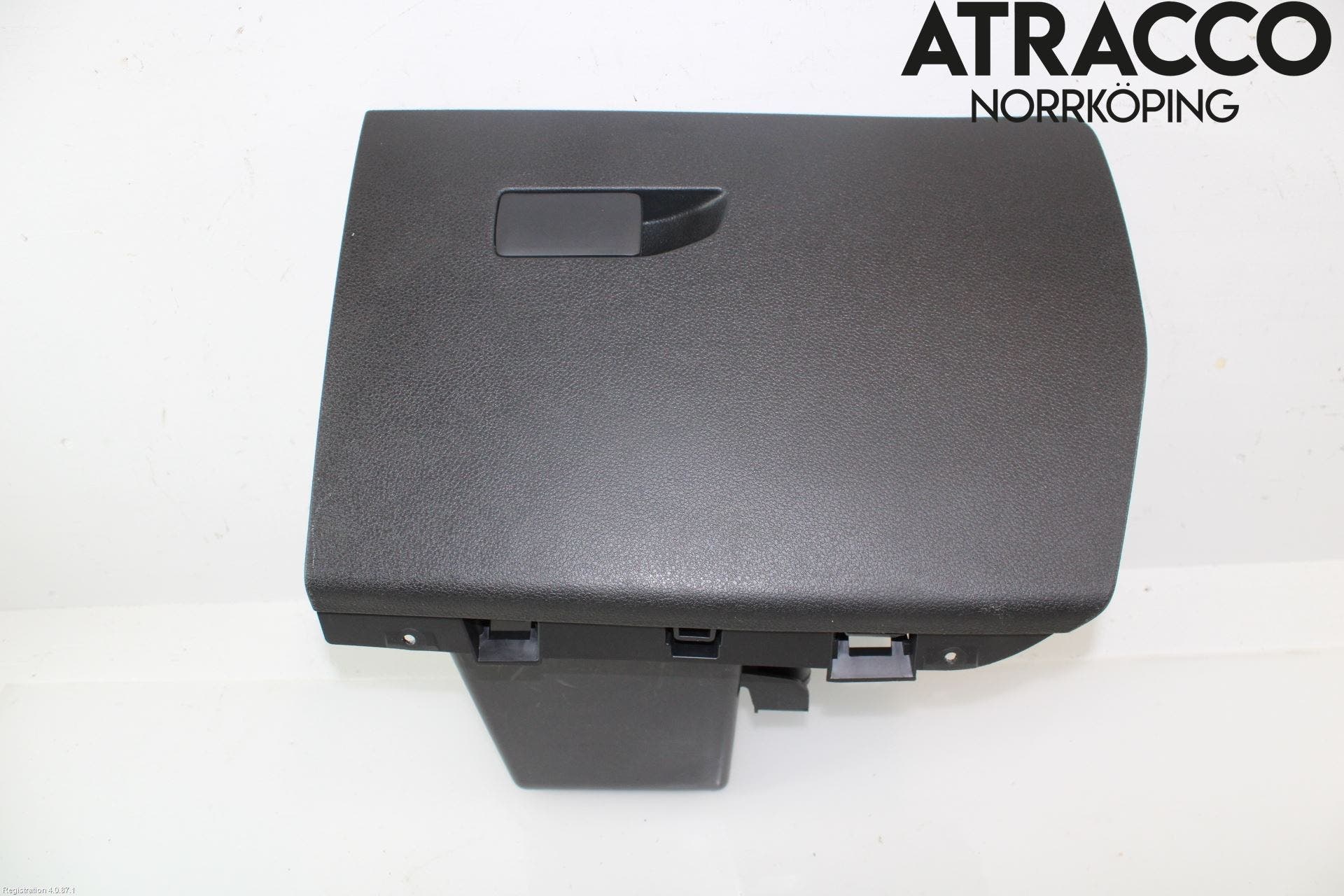 Toyota PROACE II 16- Handskfack