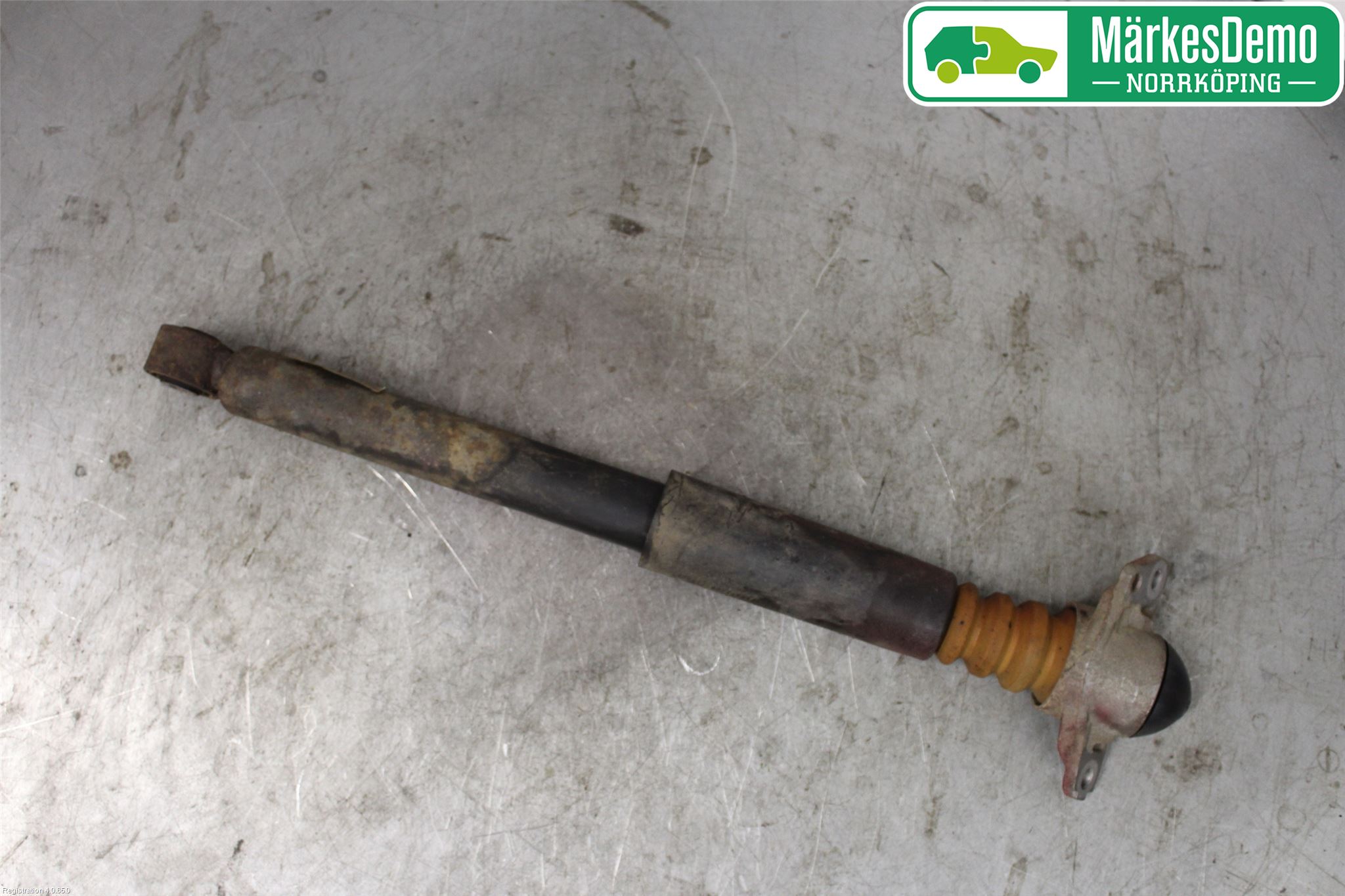 Volkswagen VW PASSAT 05-11 Stötdämpare Bak