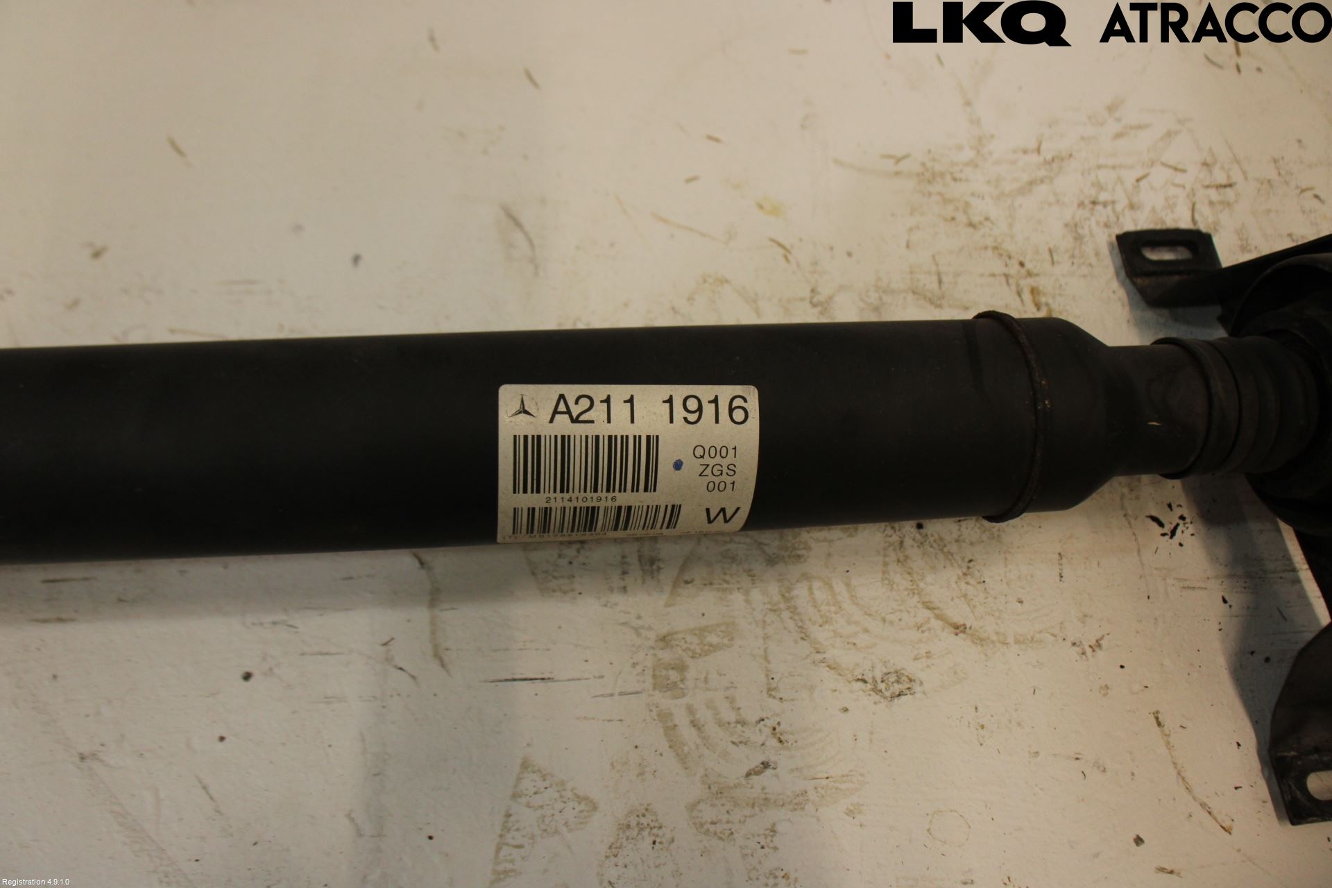 Mercedes-Benz MB CLS (C219) 03-11 Mellanaxel Mitt