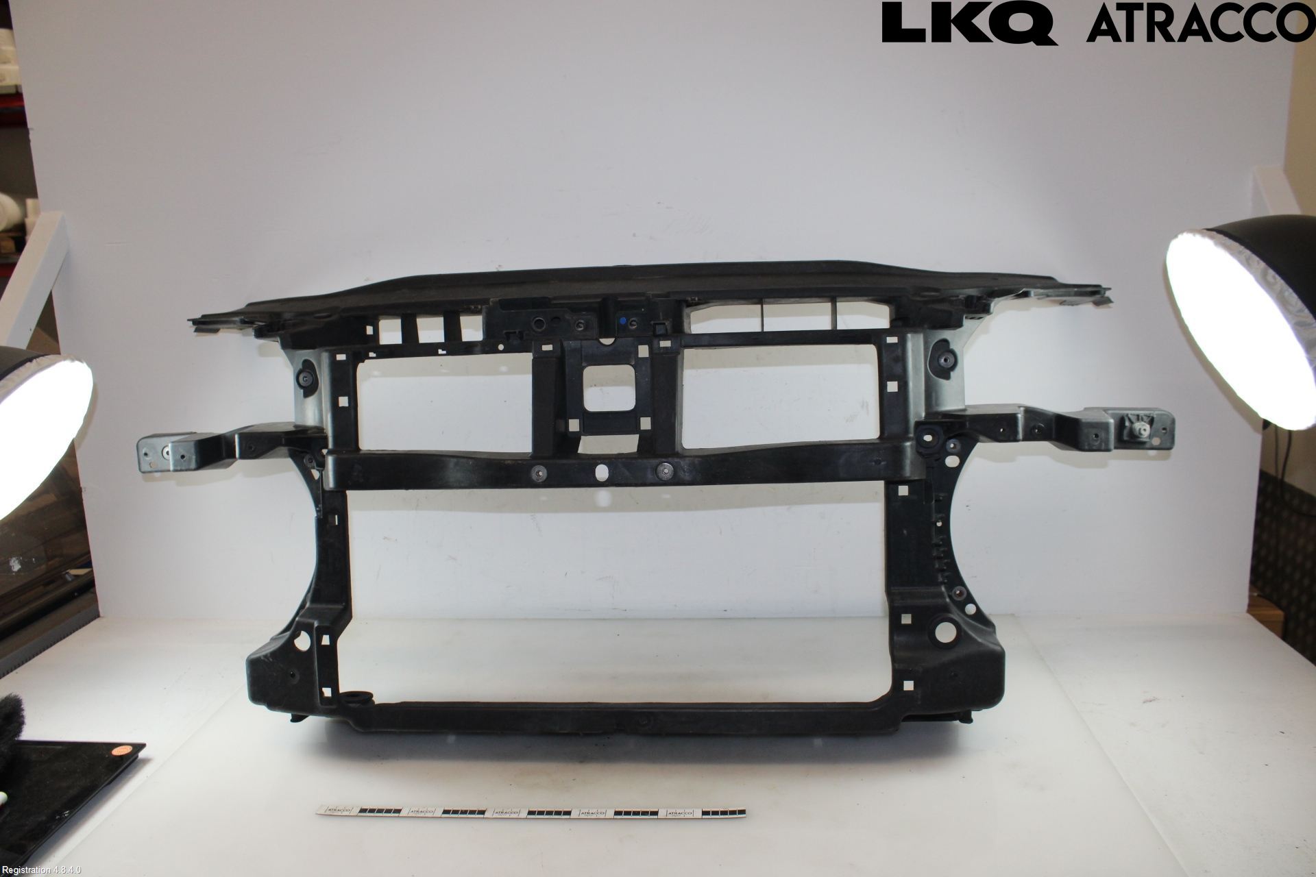 Volkswagen VW PASSAT 05-11 Frontplåt