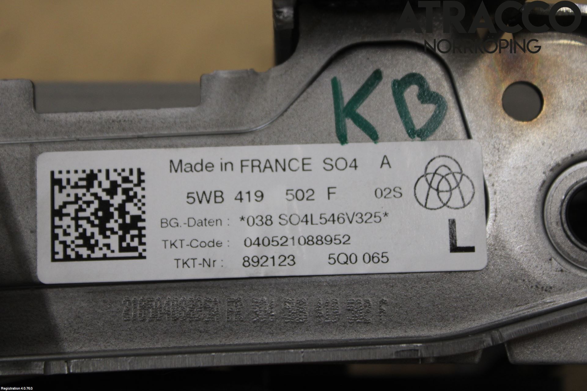 Seat LEON 20- Rattaxelagg Justerbart