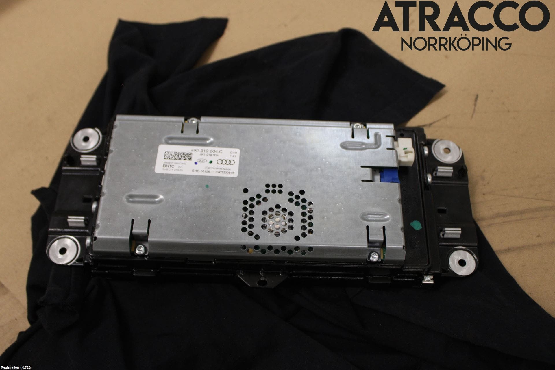 Audi A6 F2/C8 19- Bildskärm