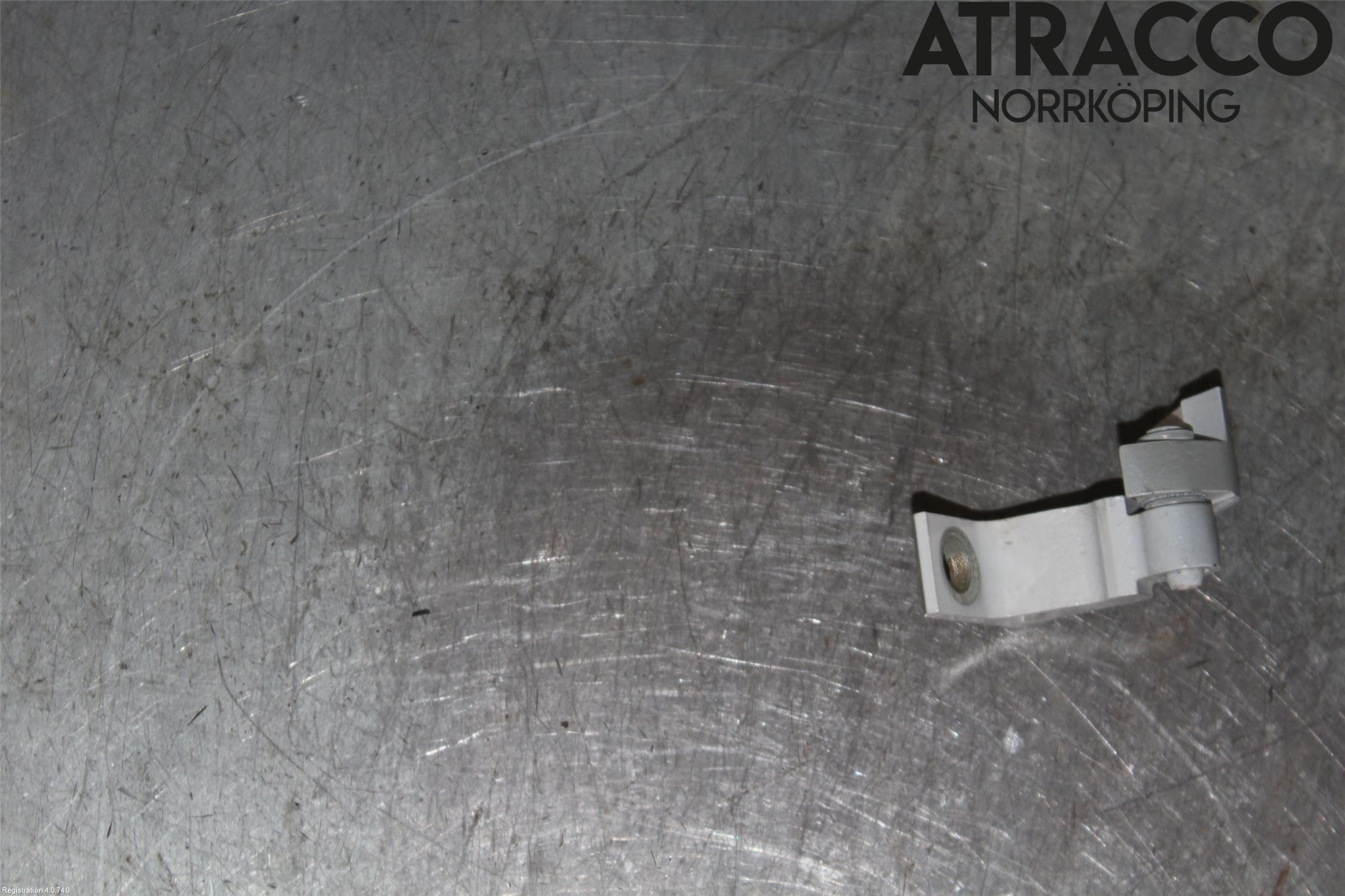 Skoda KAROQ 18- Dörrgångjärn