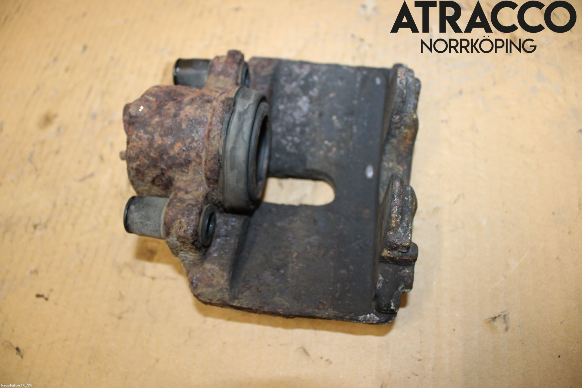 Volkswagen VW PASSAT 05-11 Bromsok Fram Höger