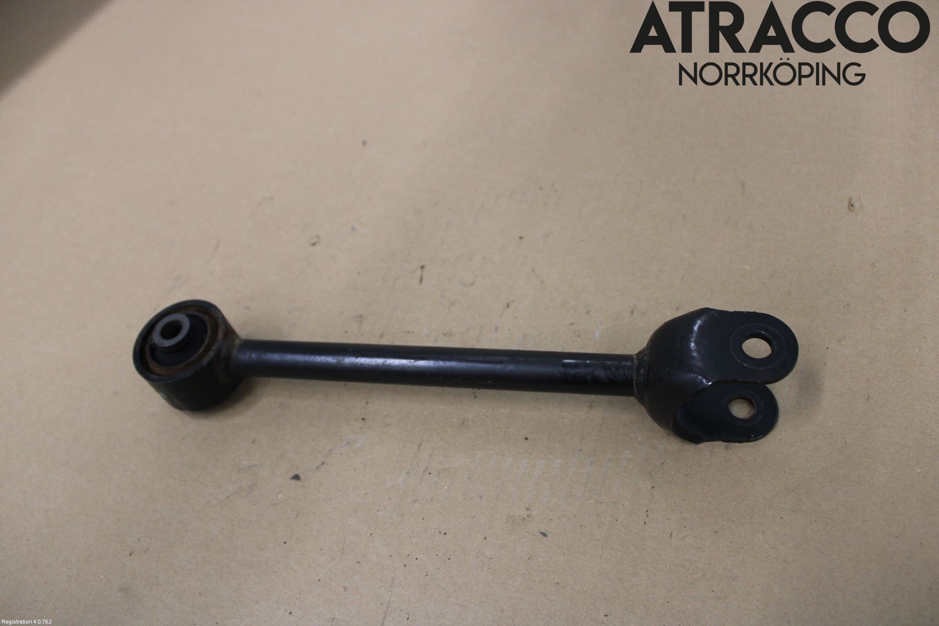 Toyota COROLLA 19- Bärarm Bak Höger