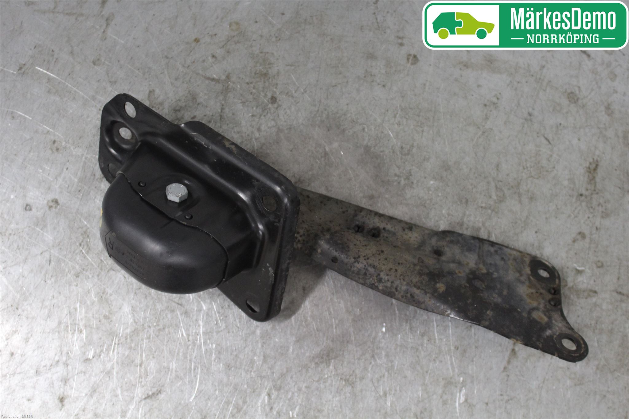 Volkswagen VW GOLF / E-GOLF VII 13-20 Bärarm Bak Höger