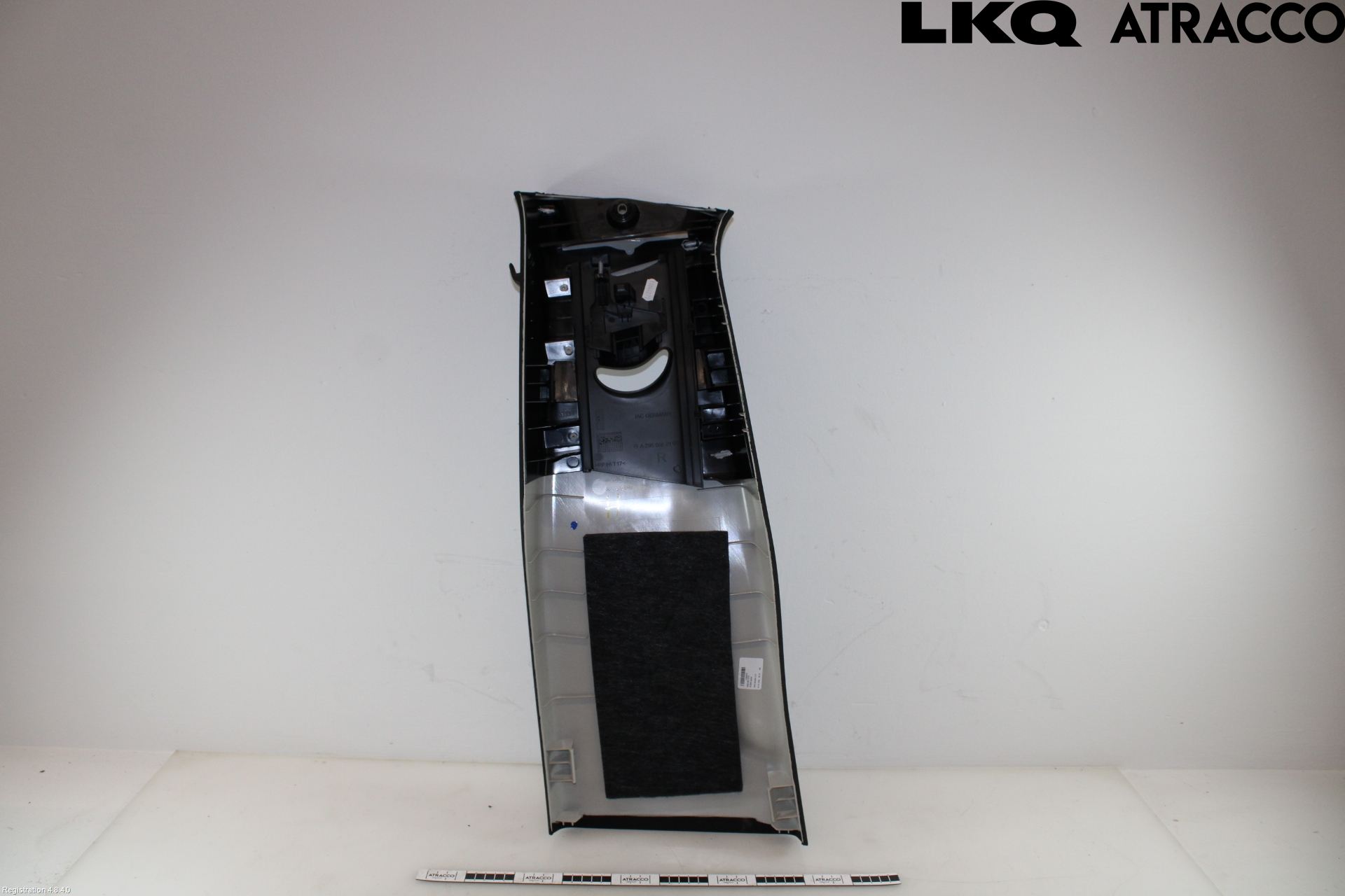 Mercedes-Benz MB EQE (V295) 22- Inr Plastd A-B-C Stolpe