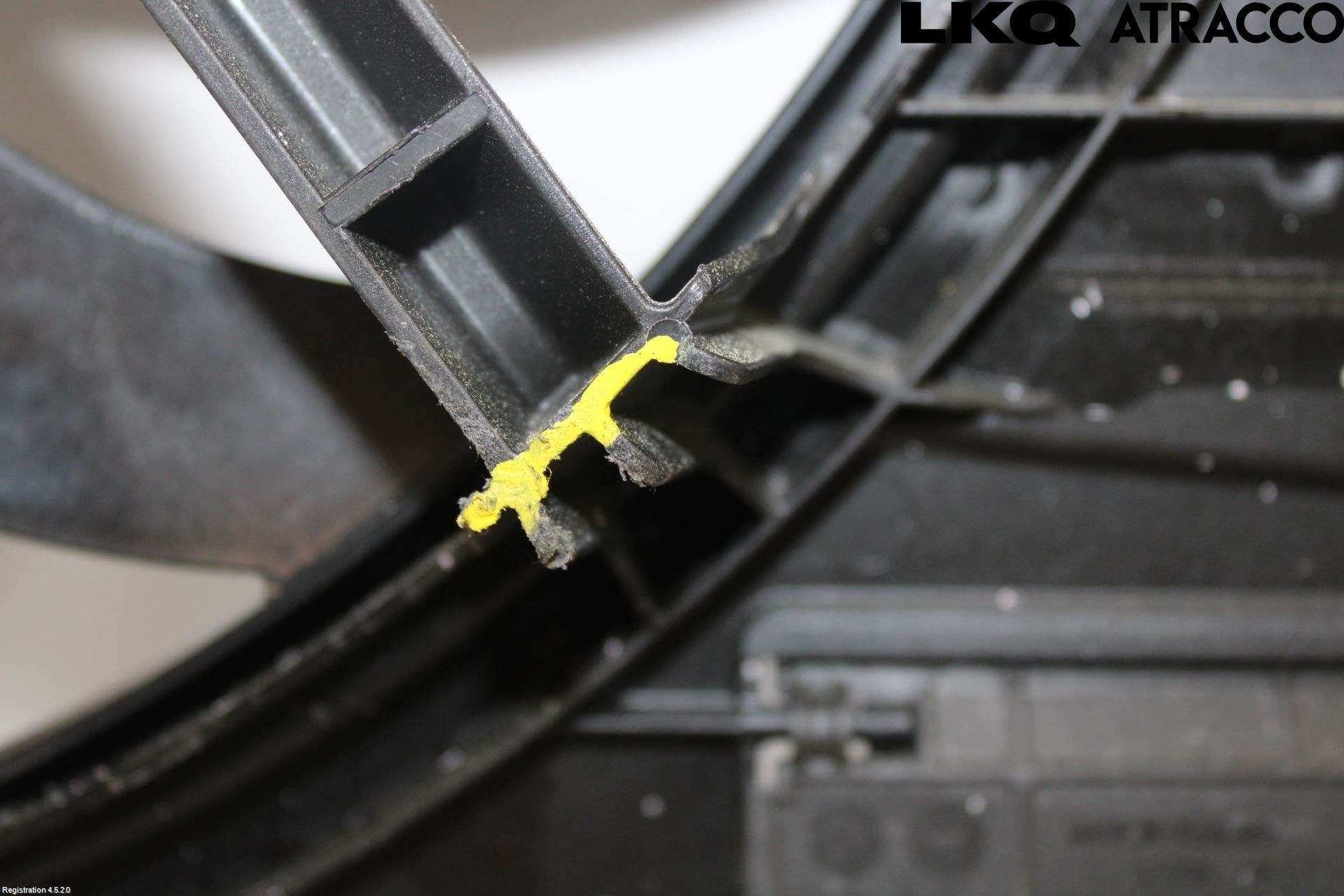 Volkswagen VW T-CROSS 19- Kylfläkt El