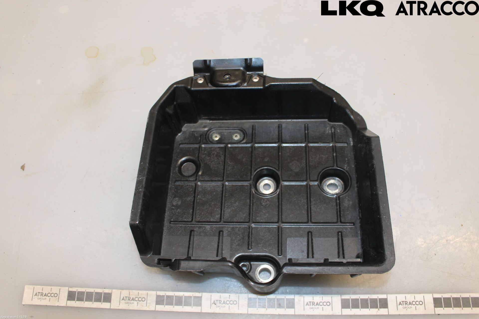 Toyota COROLLA 19- Batterilåda-Fäste-Hållare