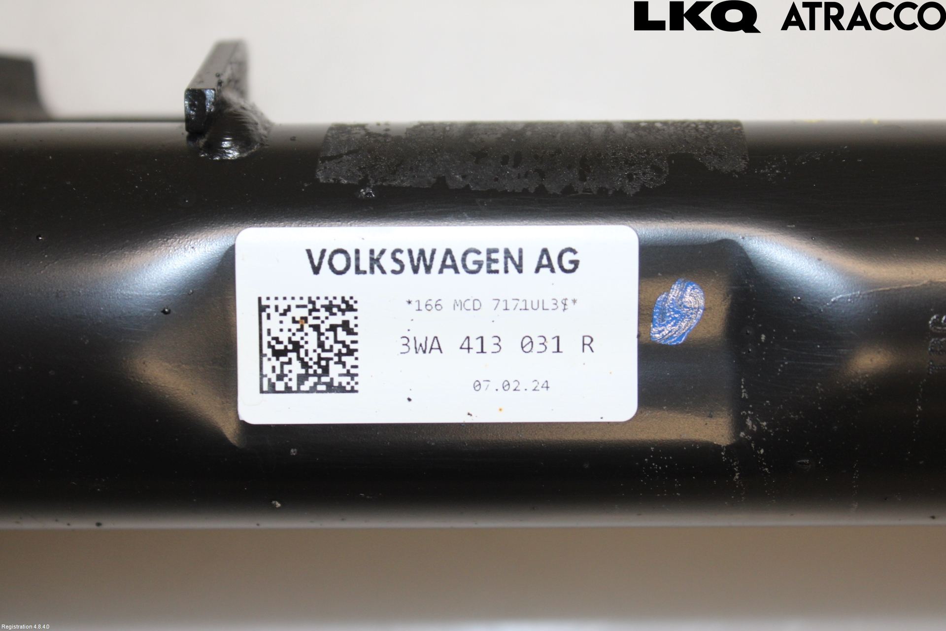 Volkswagen VW PASSAT 24- Fjäderben Fram Vänster