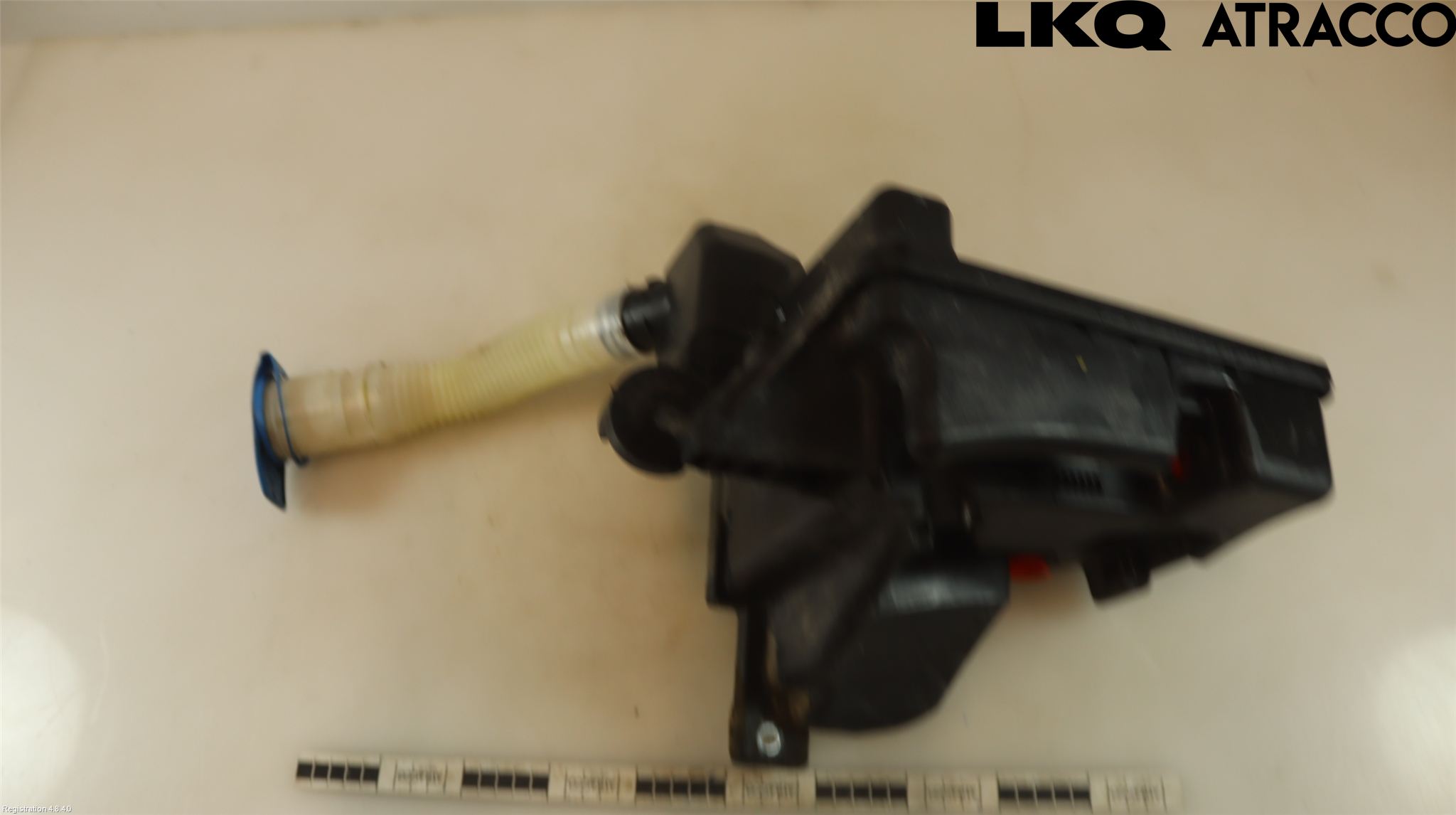 Audi A1/S1 11-18 Spolartank Vindruta-Strål