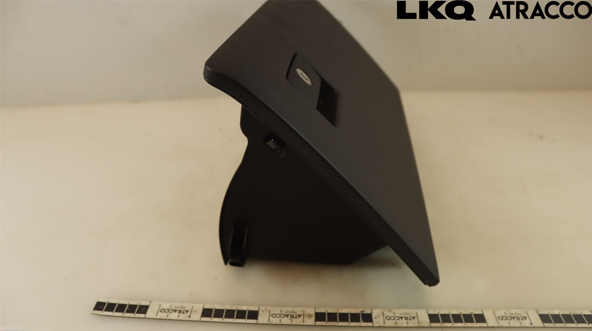 Toyota RAV4 19- Handskfack