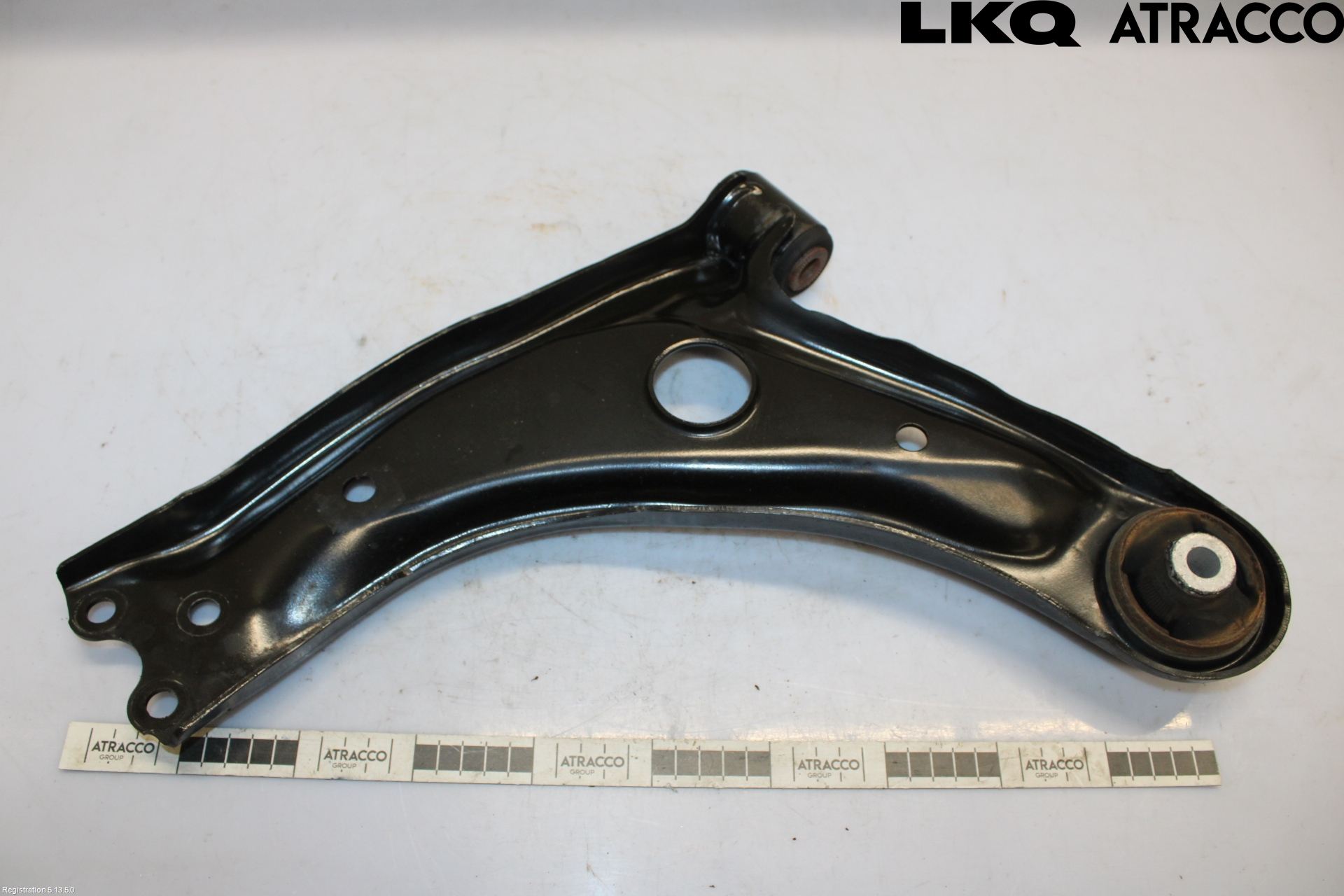 Toyota YARIS XP21 20- Bärarm Fram Undre Hö