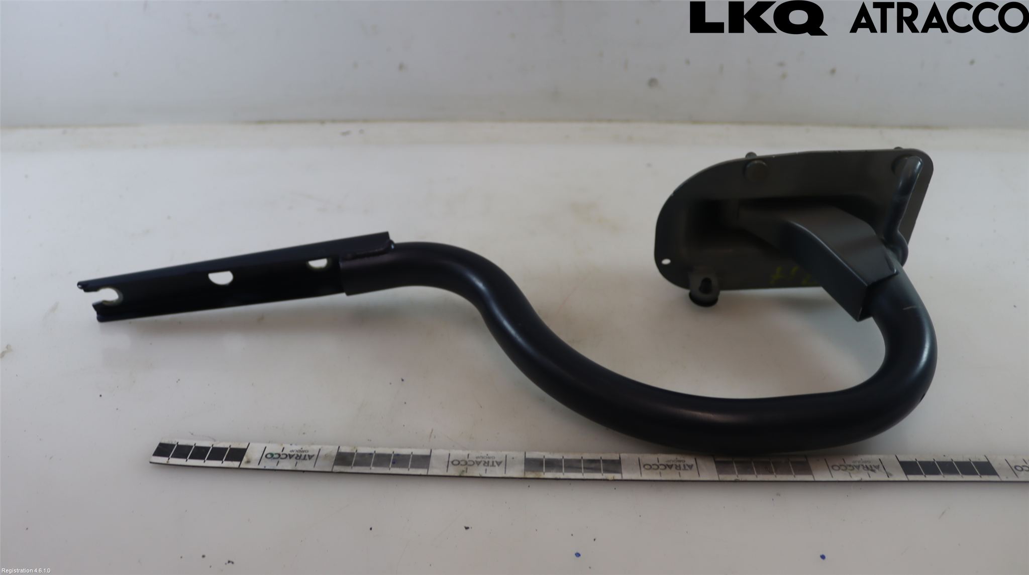 BMW 5 E60/61 Sed/Tou 02-10 Bakluckegångjärn Hö