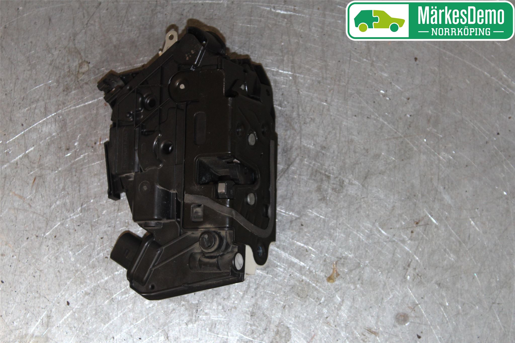 Skoda FABIA 07-14 Låskista-Dörrlås