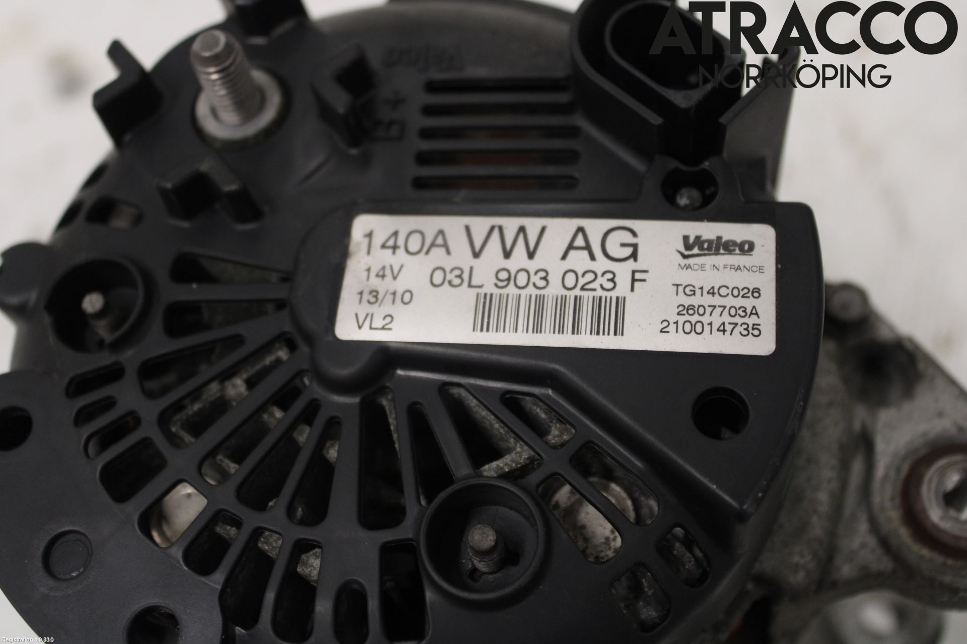 Volkswagen VW GOLF VI 09-13 Generator