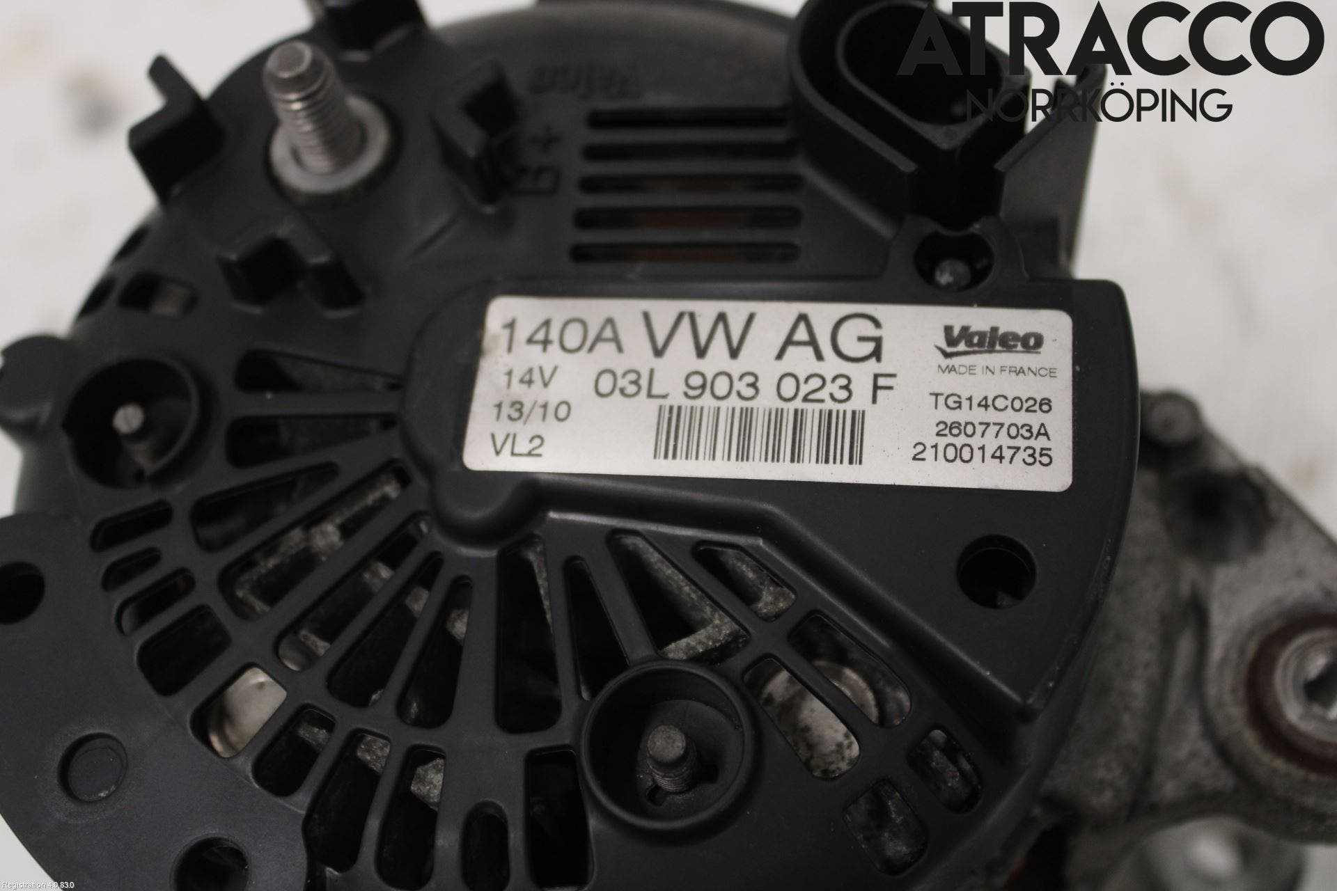 Volkswagen VW GOLF VI 09-13 Generator