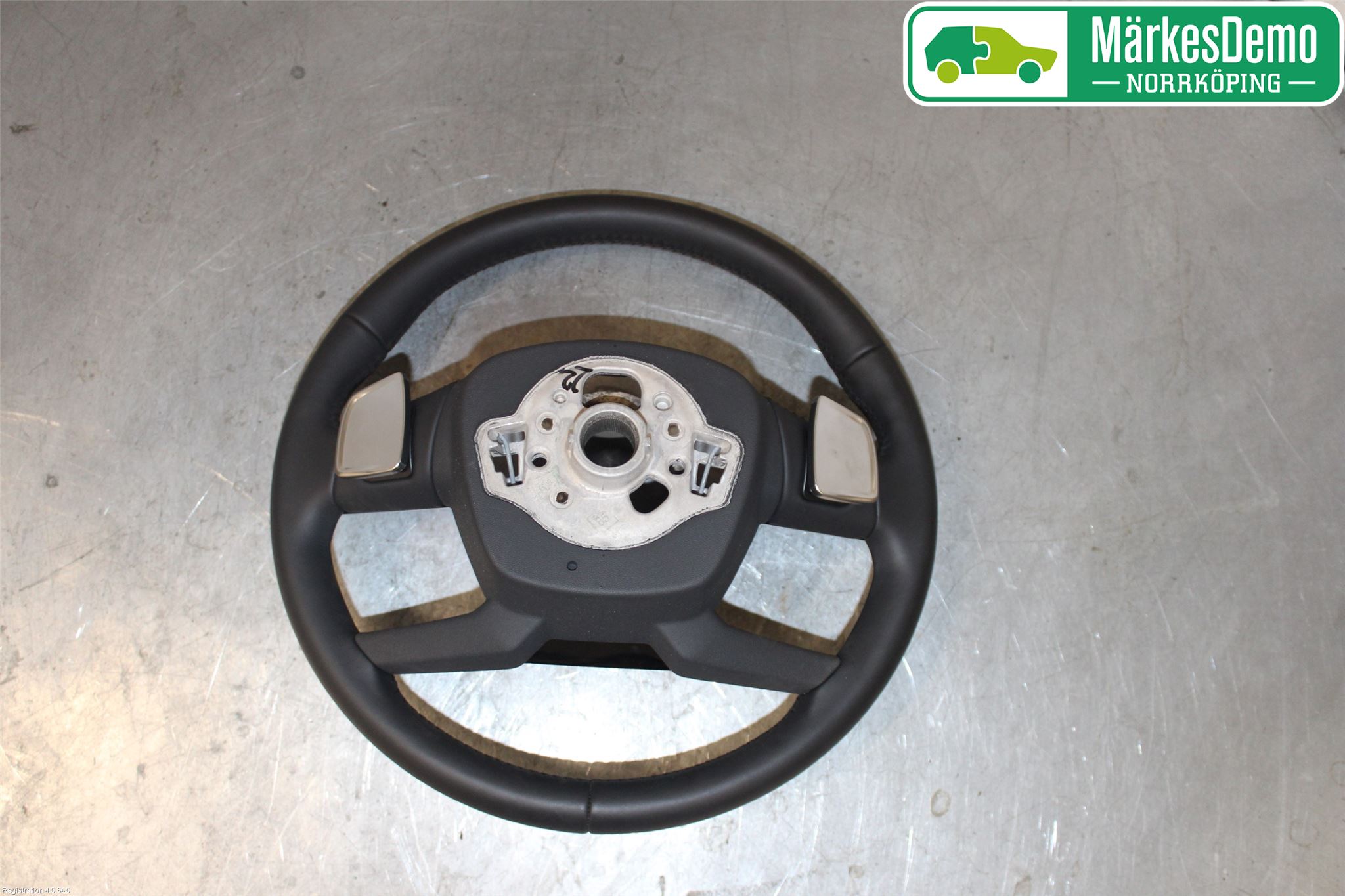 Audi A6 F2/C8 19- Ratt