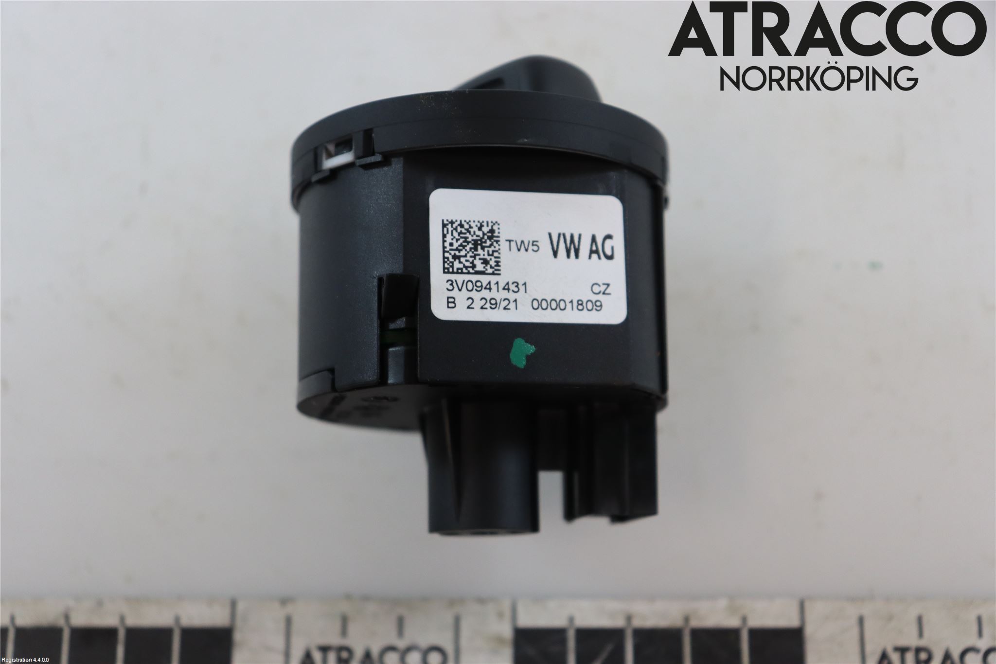 Skoda KAMIQ 20- Strömställare Ljus