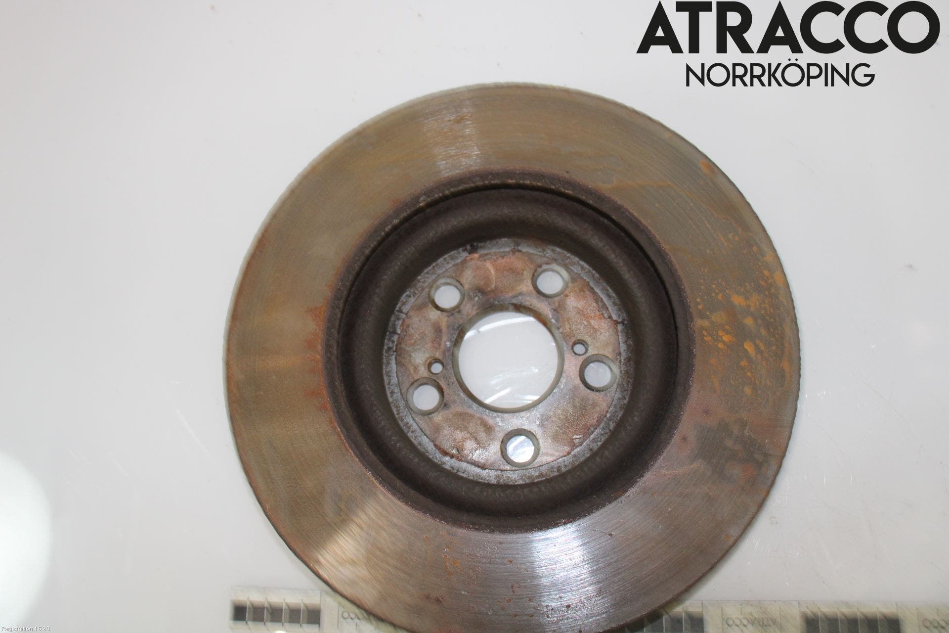 Toyota AVENSIS 03-06 Bromsskiva Fram