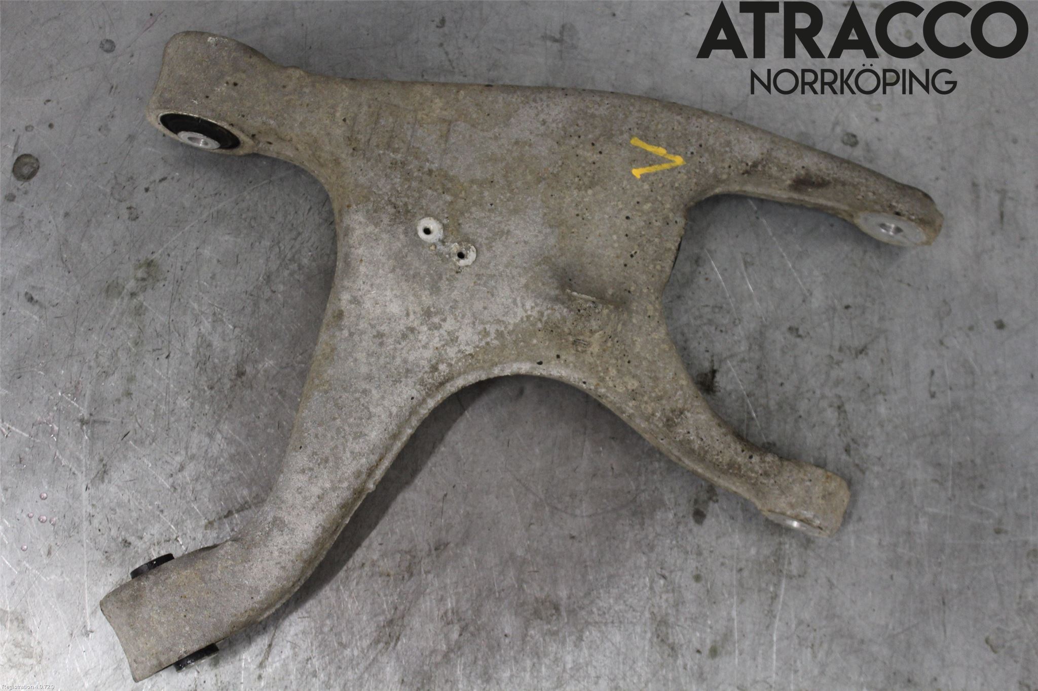 Audi A4 ALLROAD 09-16 Bärarm Bak Vänster