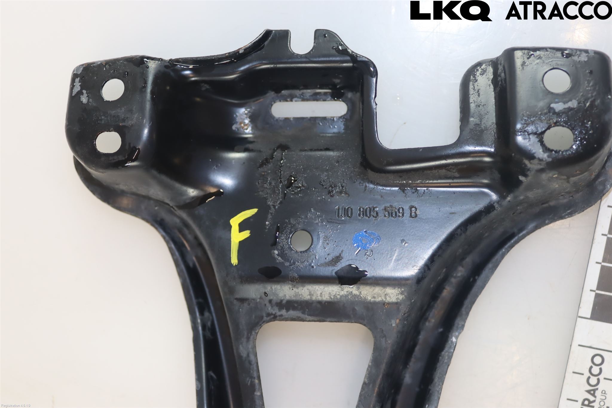Volkswagen VW GOLF IV 98-06 Front Huvlåsplåt-Balk