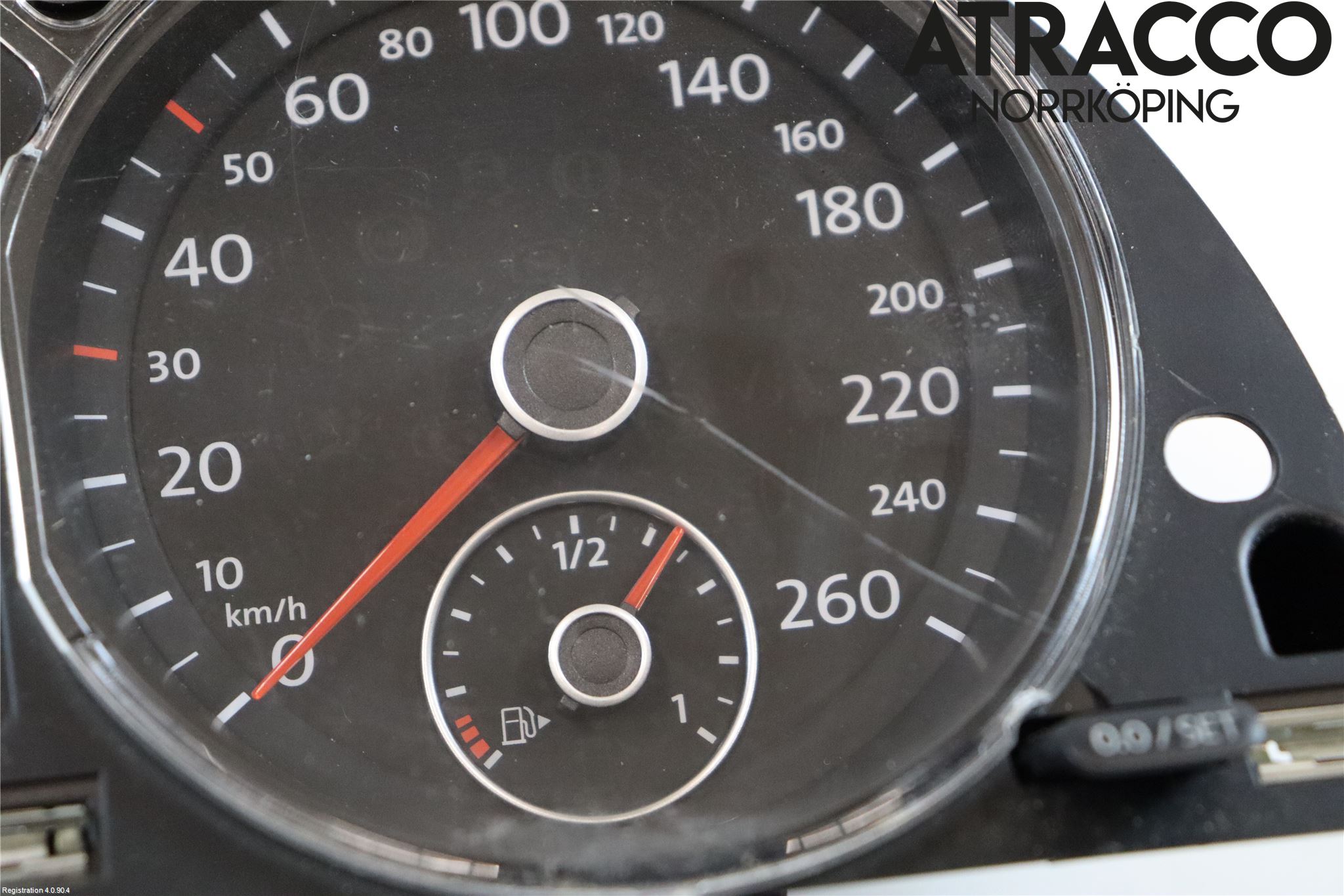 Volkswagen VW PASSAT 11-14 Instrument Komb