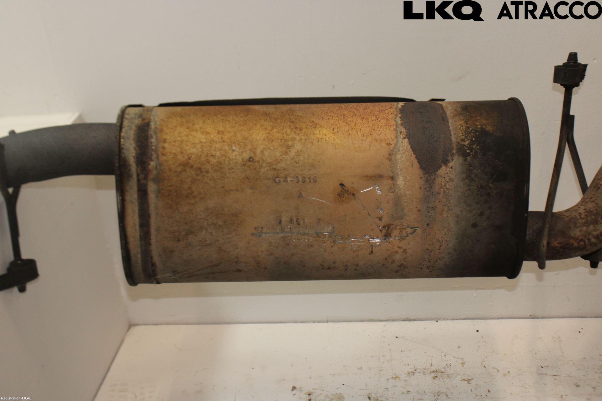 Cadillac ESCALADE Avgas Halvsats