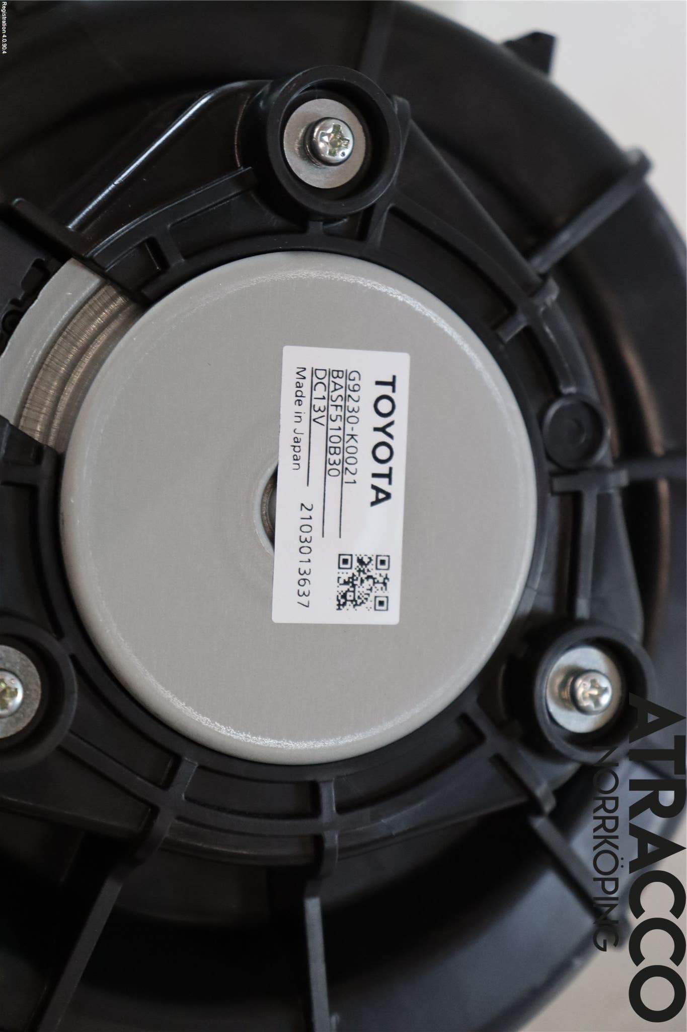 Toyota YARIS XP21 20- Kylfläkt El