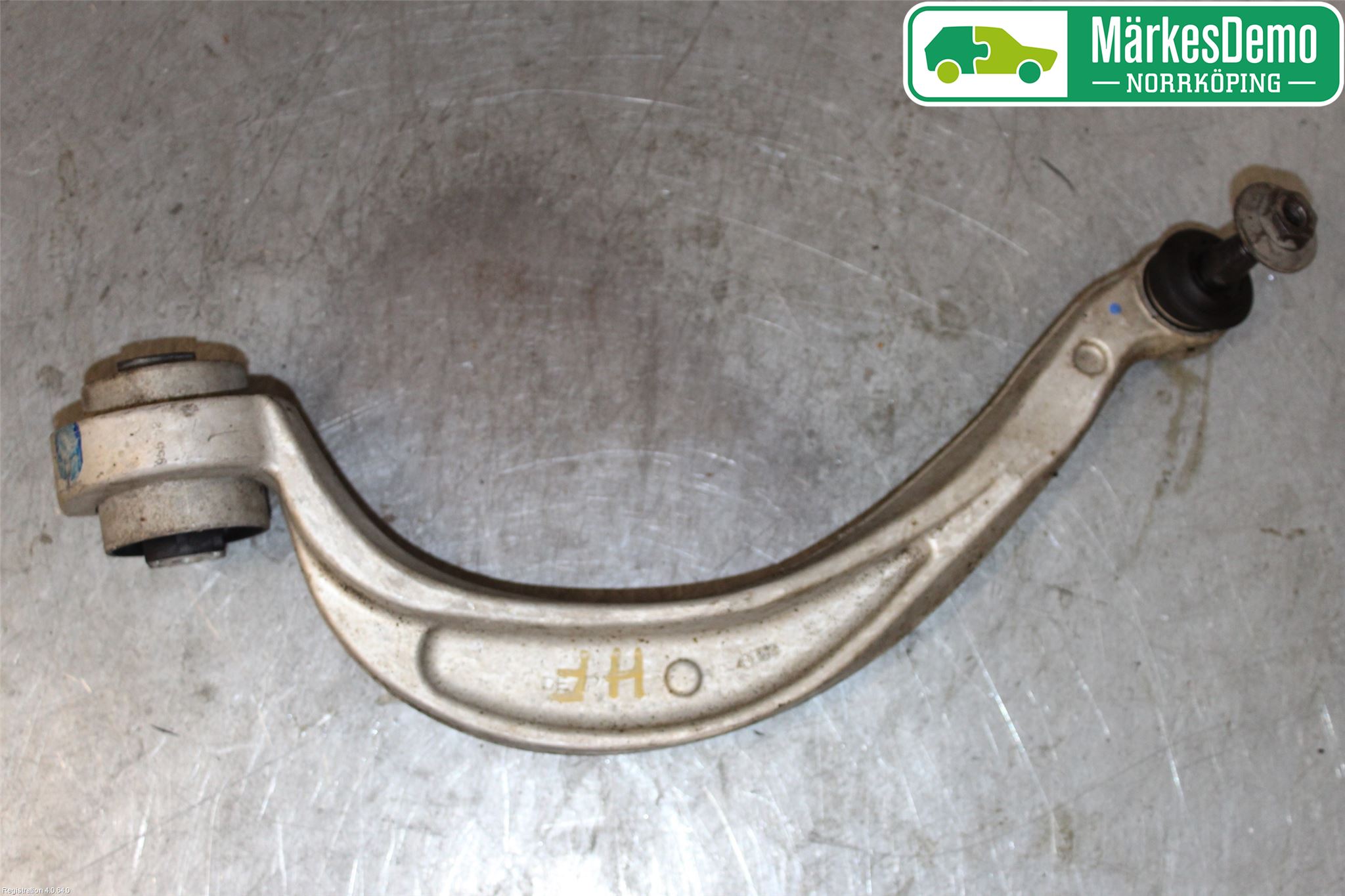 Audi Q5 09-16 Bärarm Fram Övre Hö