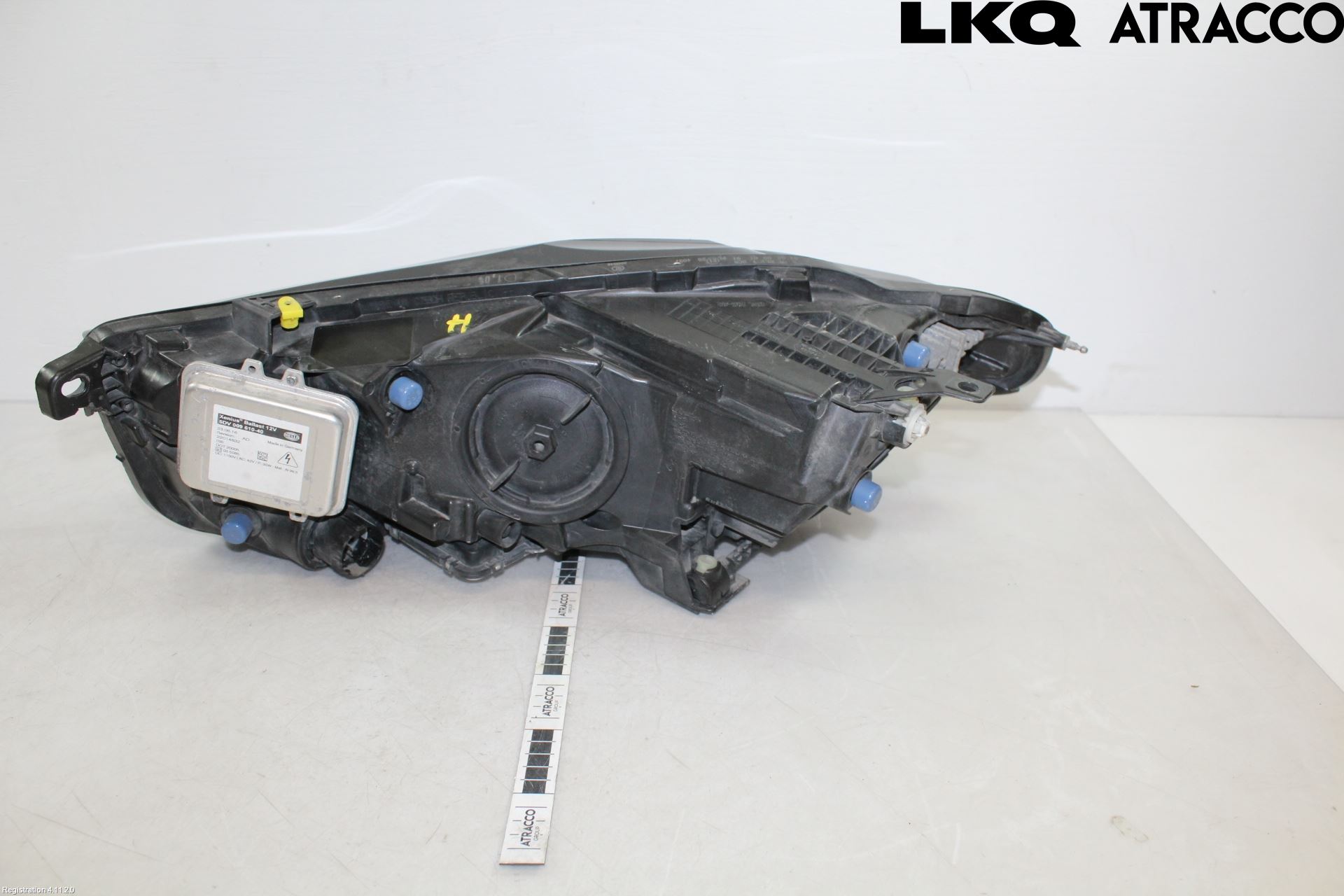 Jaguar XE (X760) 15-24 Strålkastare Höger