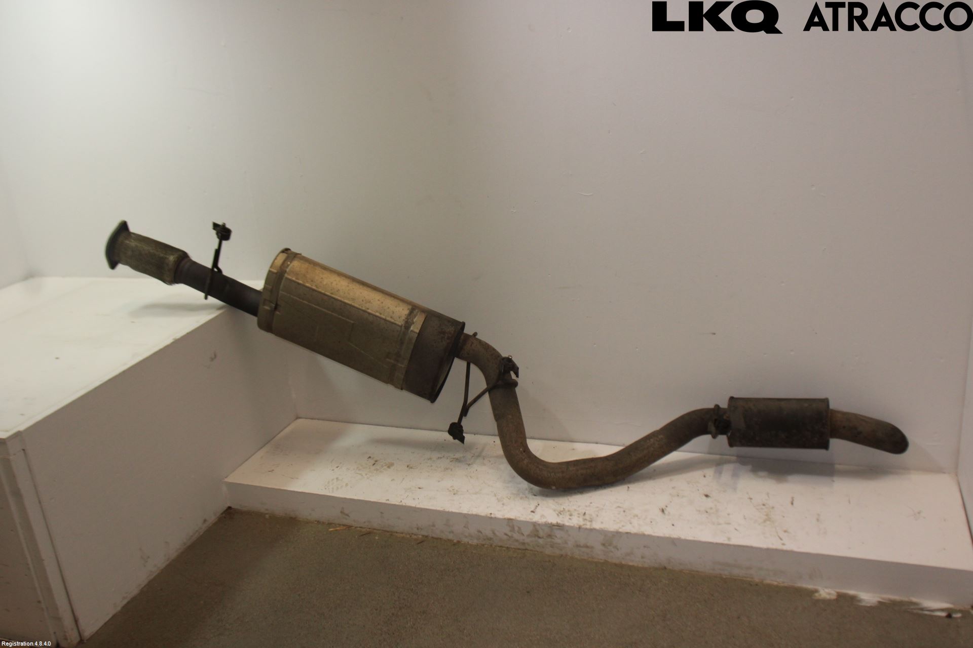 Cadillac ESCALADE Avgas Halvsats