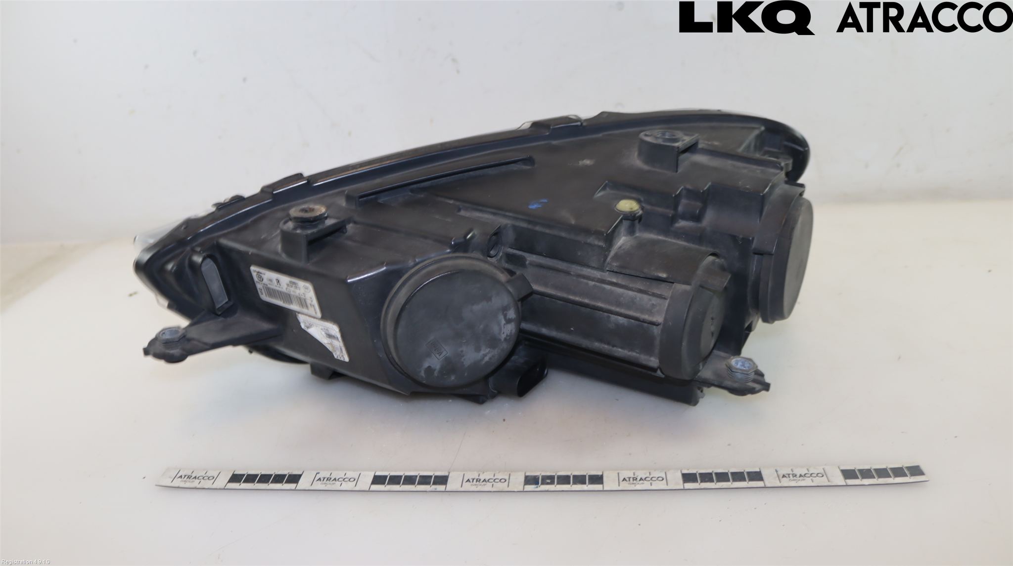 Volkswagen VW SCIROCCO 09-17 Strålkastare Höger