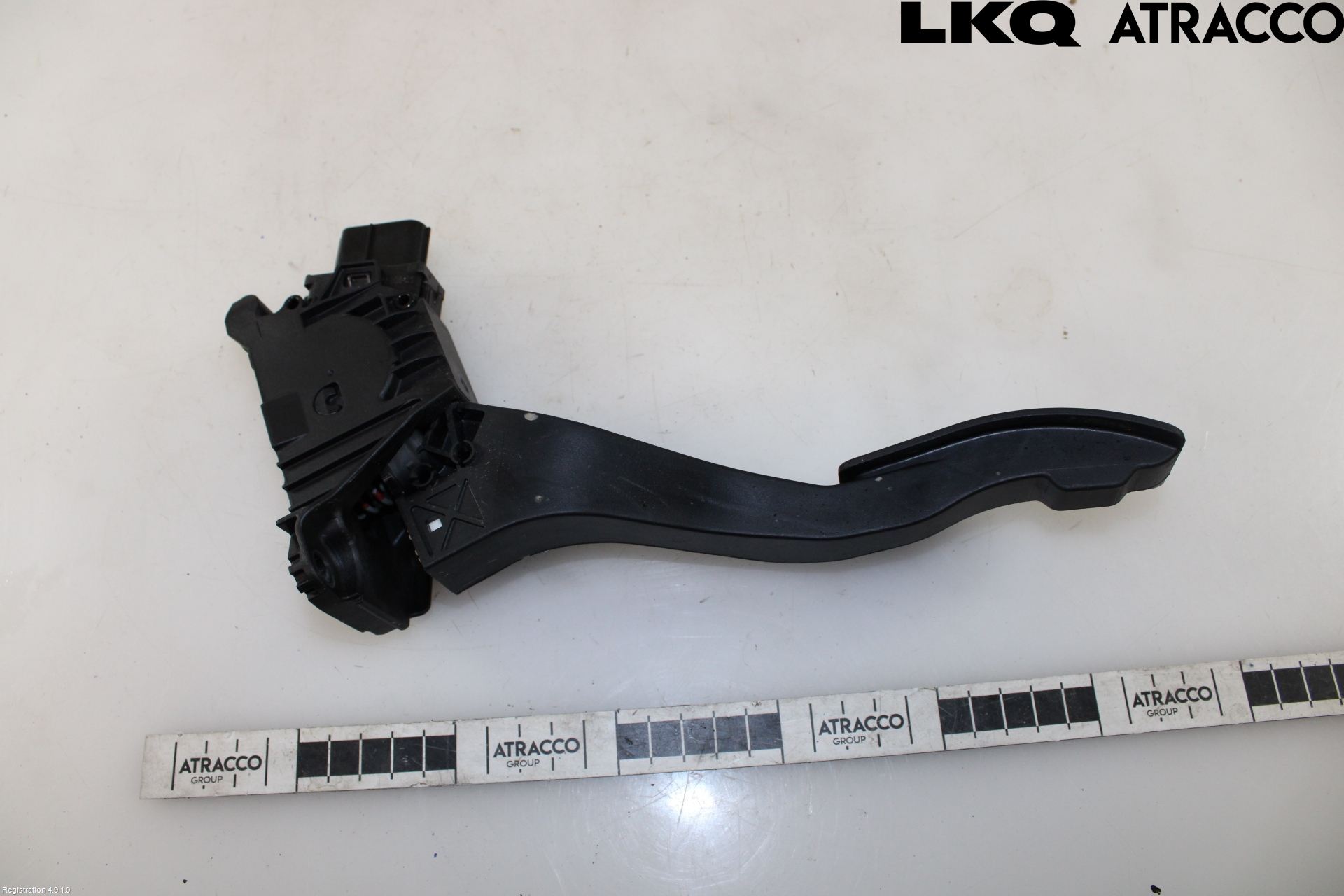 Seat ATECA 16->> Gaspedal