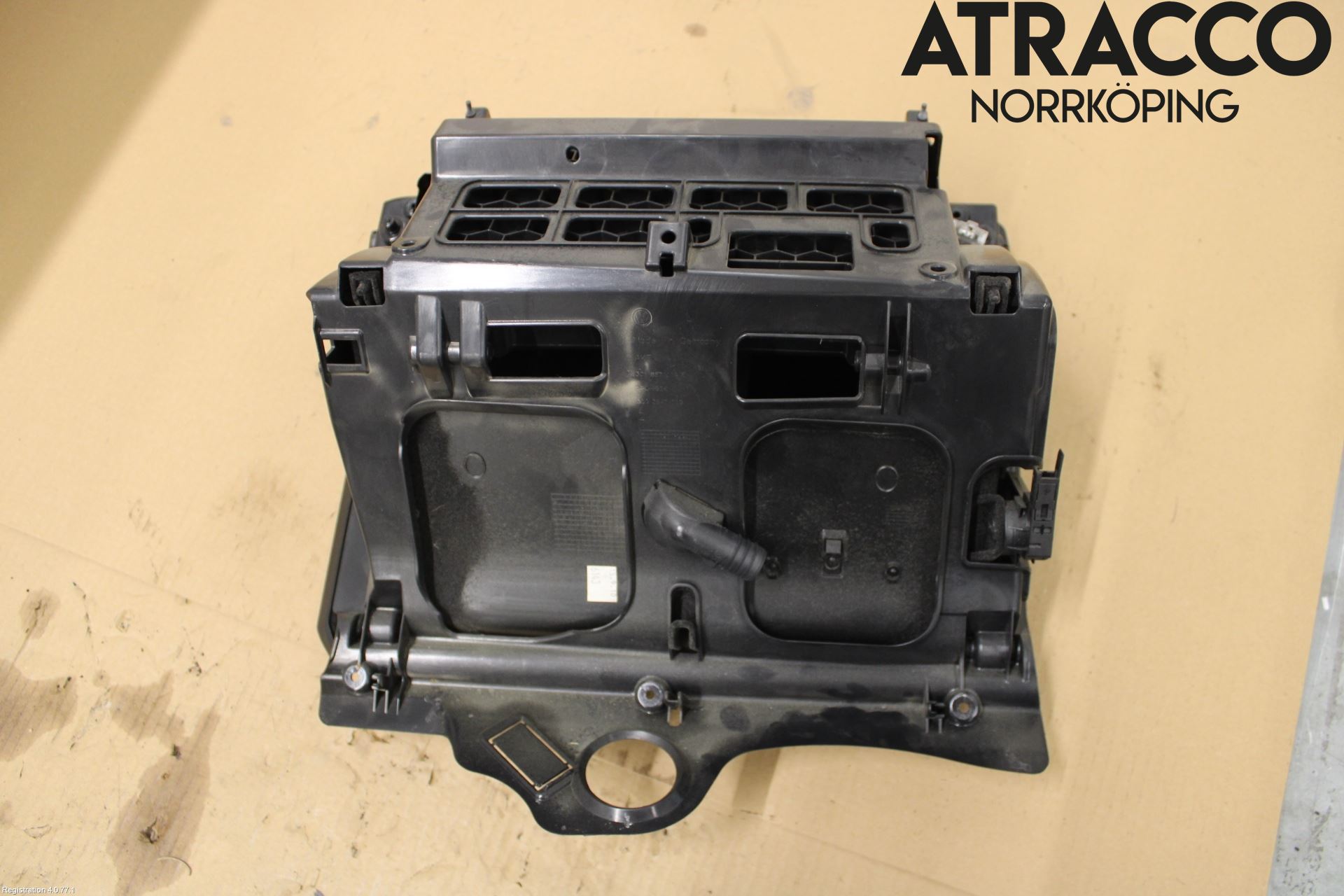 Volkswagen VW PASSAT 05-11 Handskfack